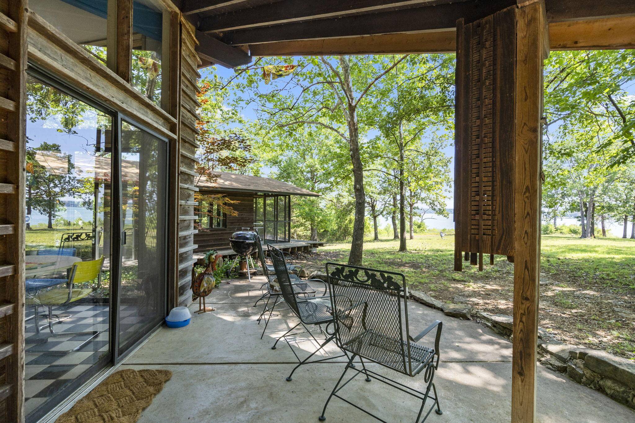 Lampe, MO 65681,139 Rich LN