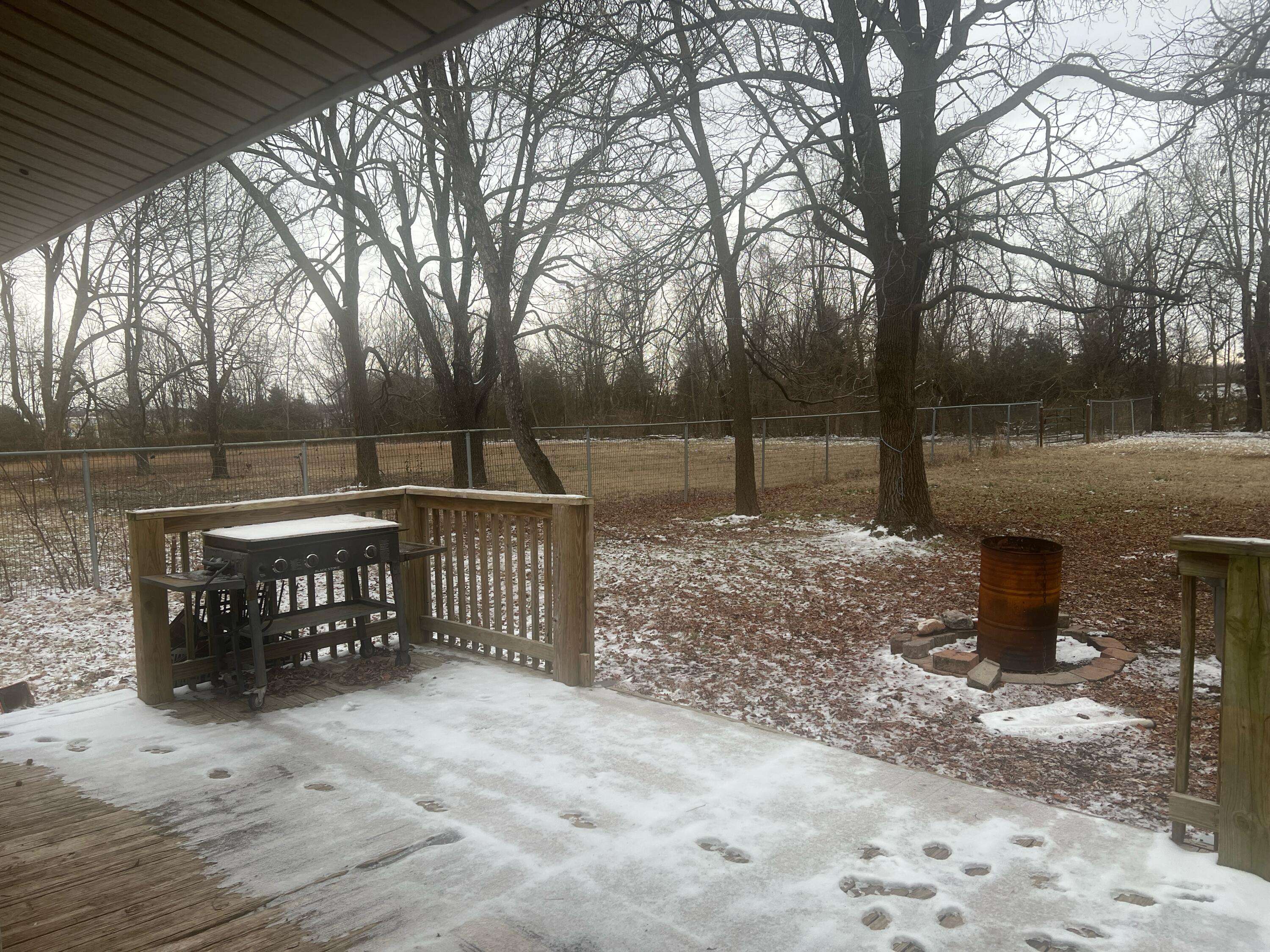 Brookline, MO 65619,5849 Us Highway 60