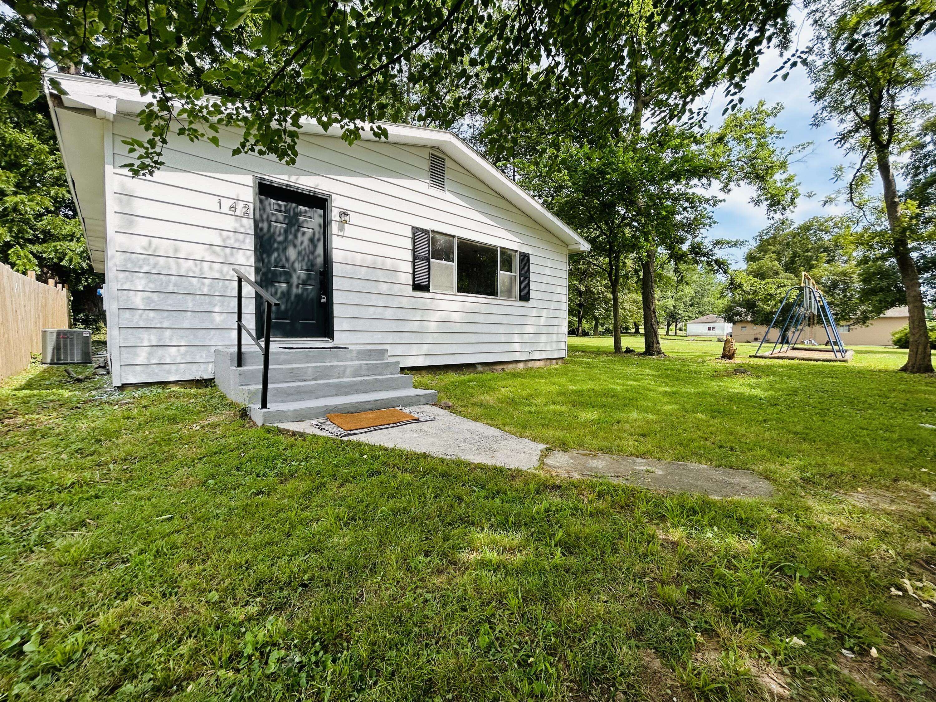 Verona, MO 65769,142 N 3rd ST