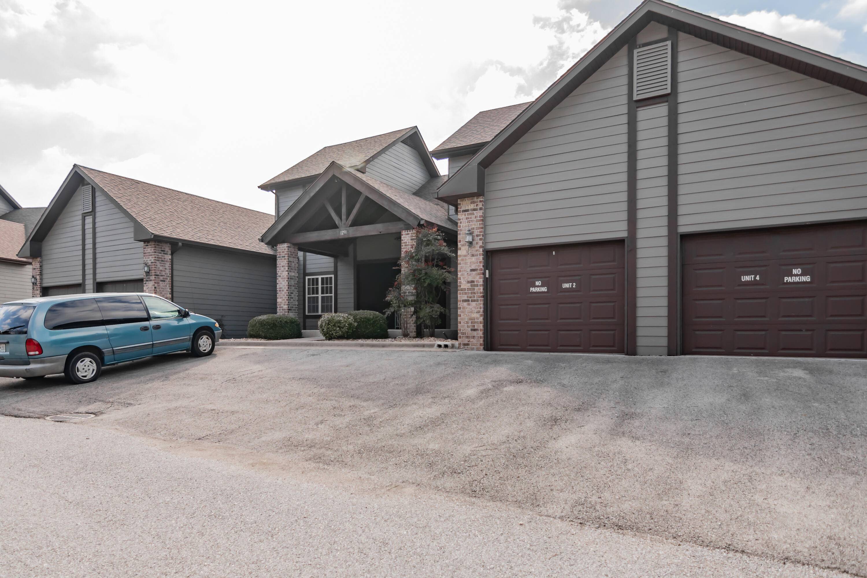 Branson West, MO 65737,1251 Golf DR #2