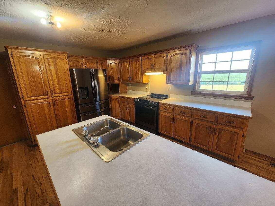 Stark City, MO 64866,29206 Mulberry RD