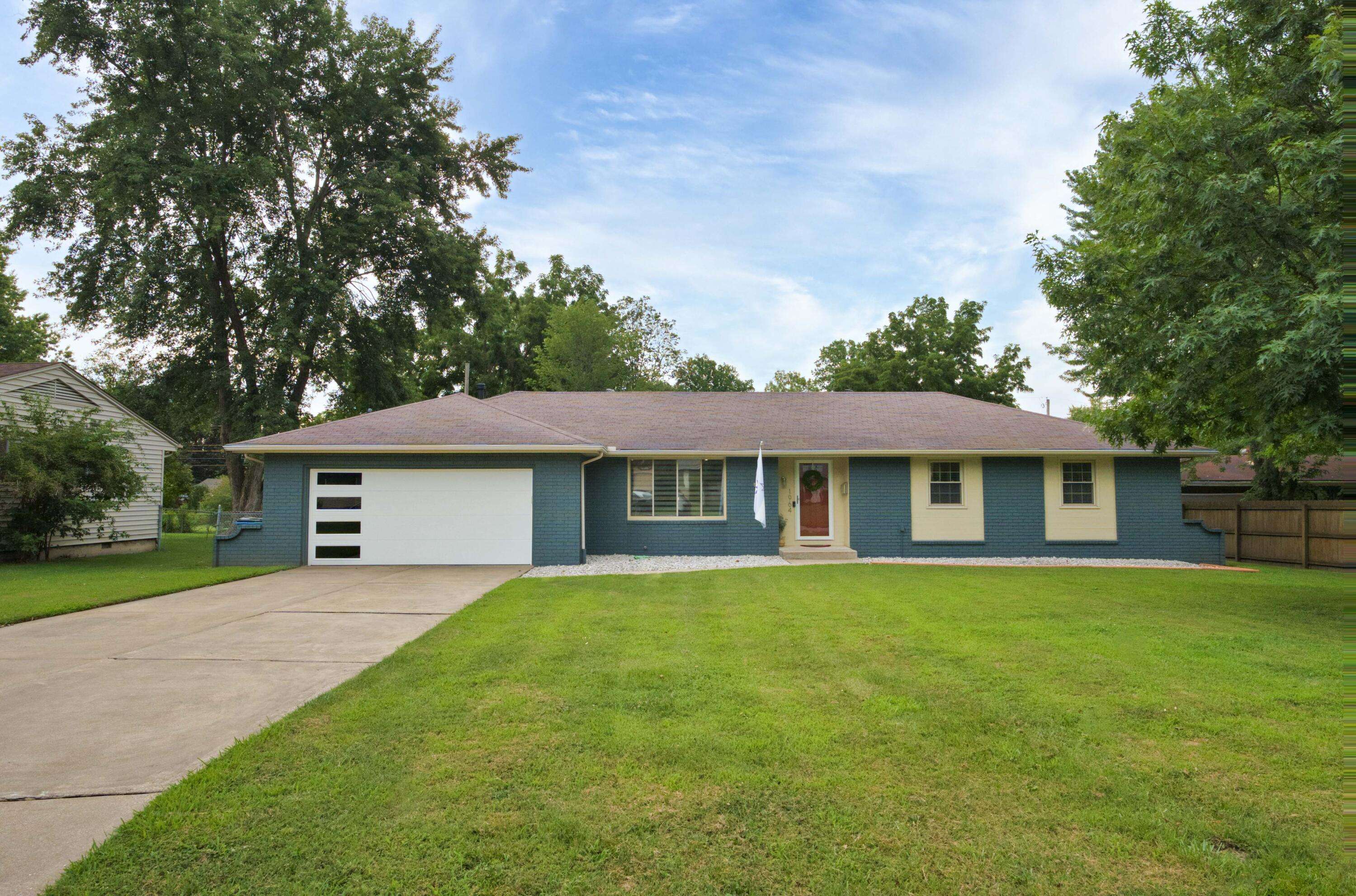 Springfield, MO 65804,1964 S Saratoga AVE