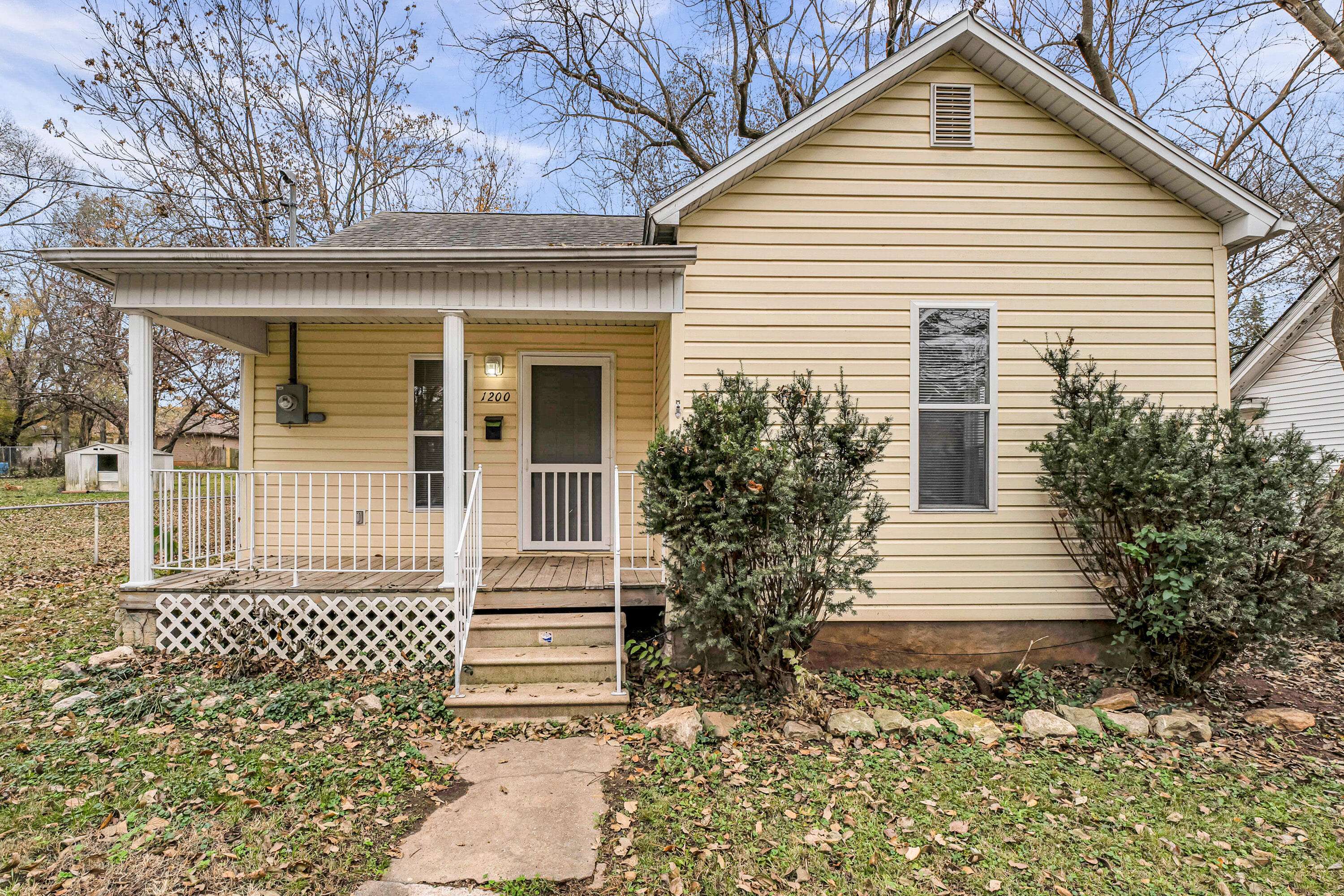 Springfield, MO 65806,1200 W Harrison ST