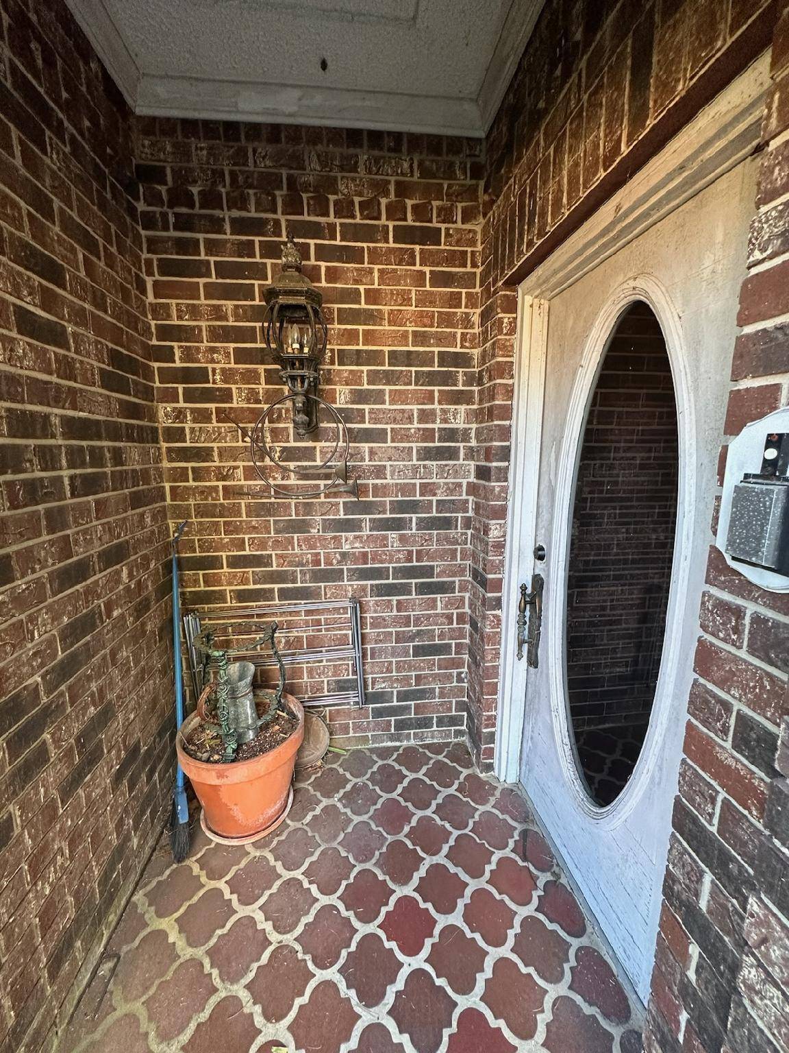 Thayer, MO 65791,310 S 6th ST