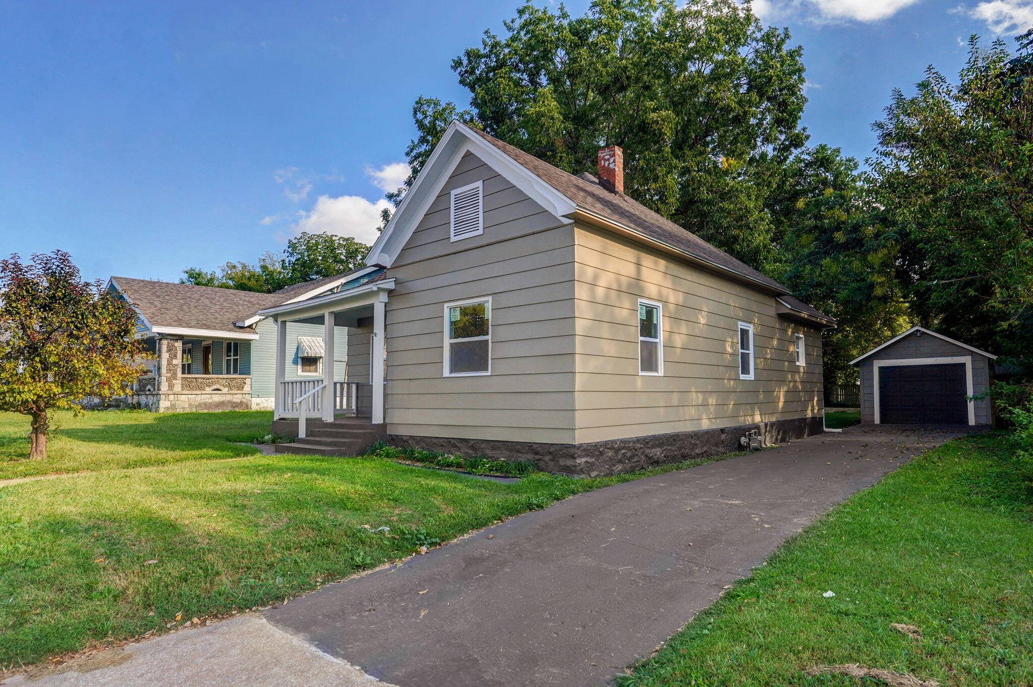 Springfield, MO 65803,534 W Division ST