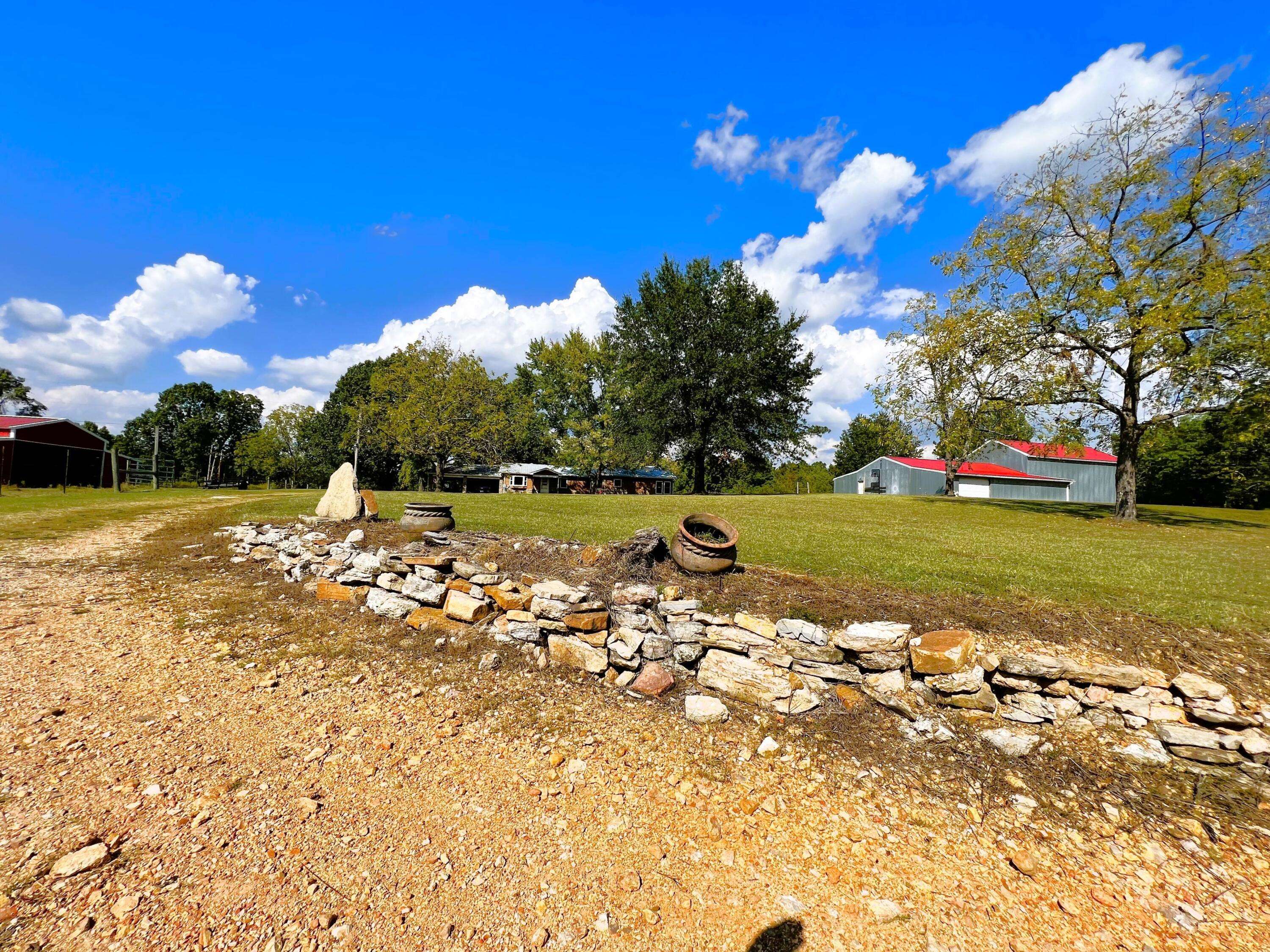 Mammoth Spring, AR 72554,1676 Moonlight RD