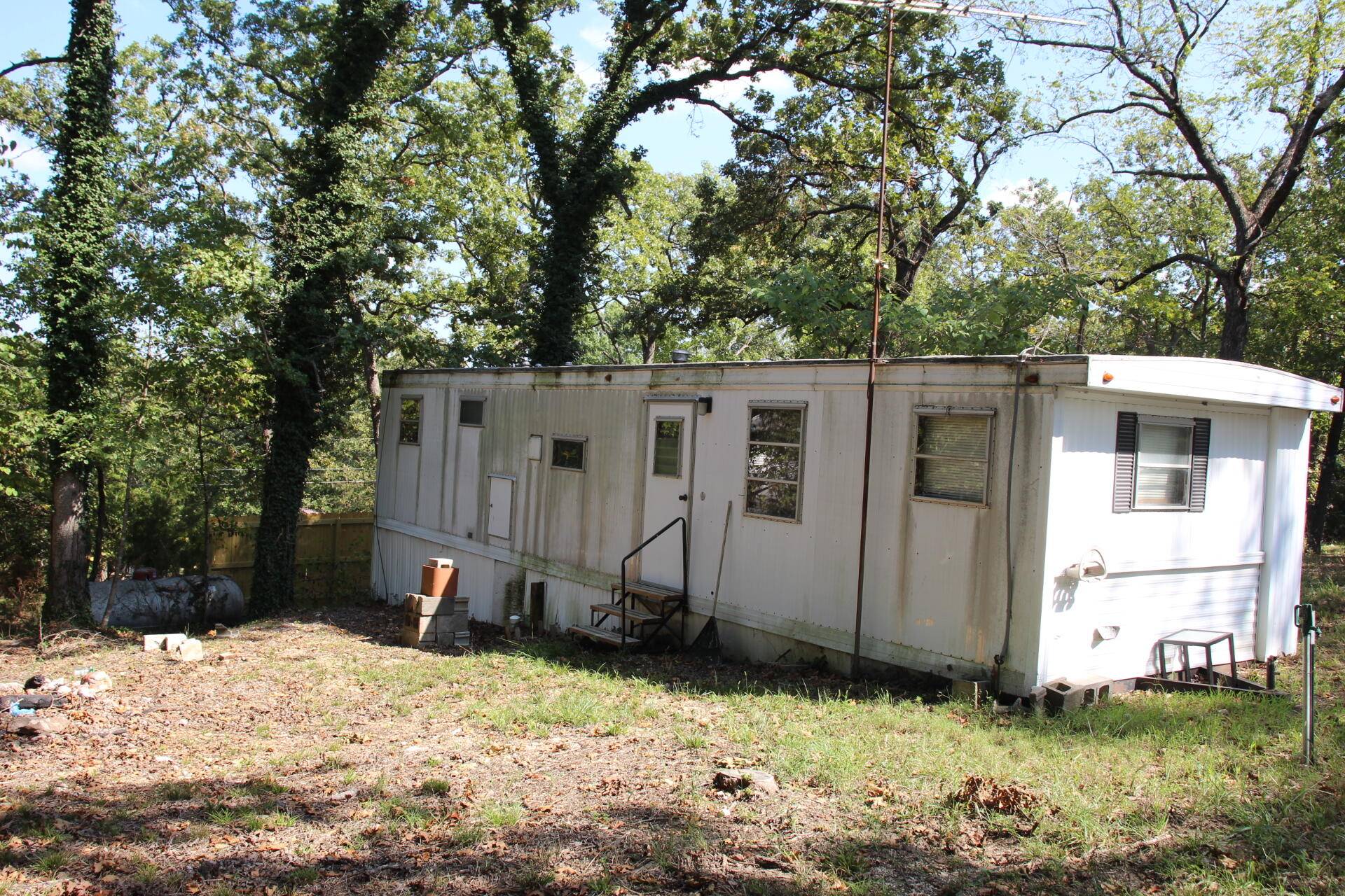 Wheatland, MO 65779,22483 Flintlock TRL