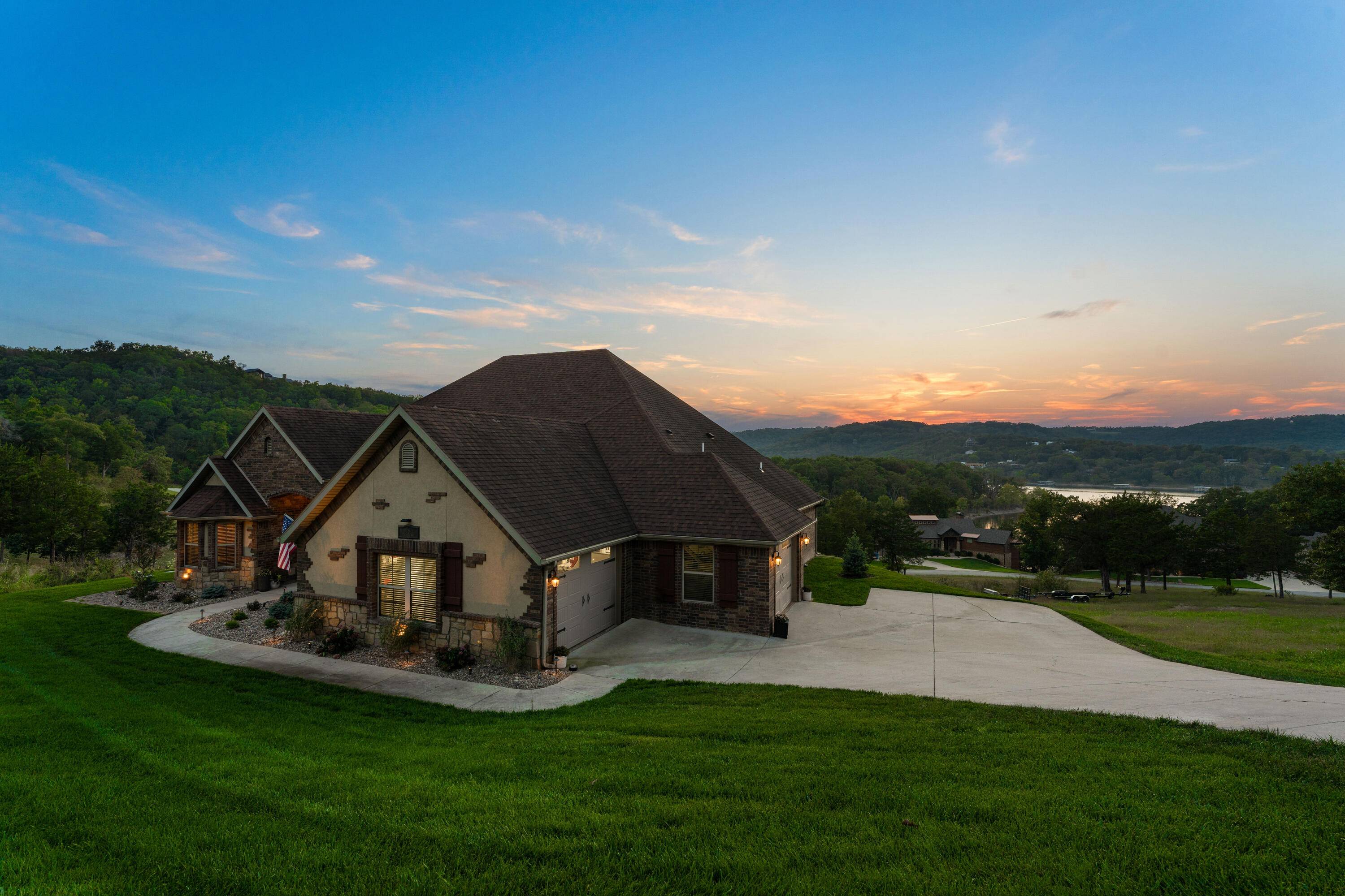 Blue Eye, MO 65611,75 Tuscania WAY