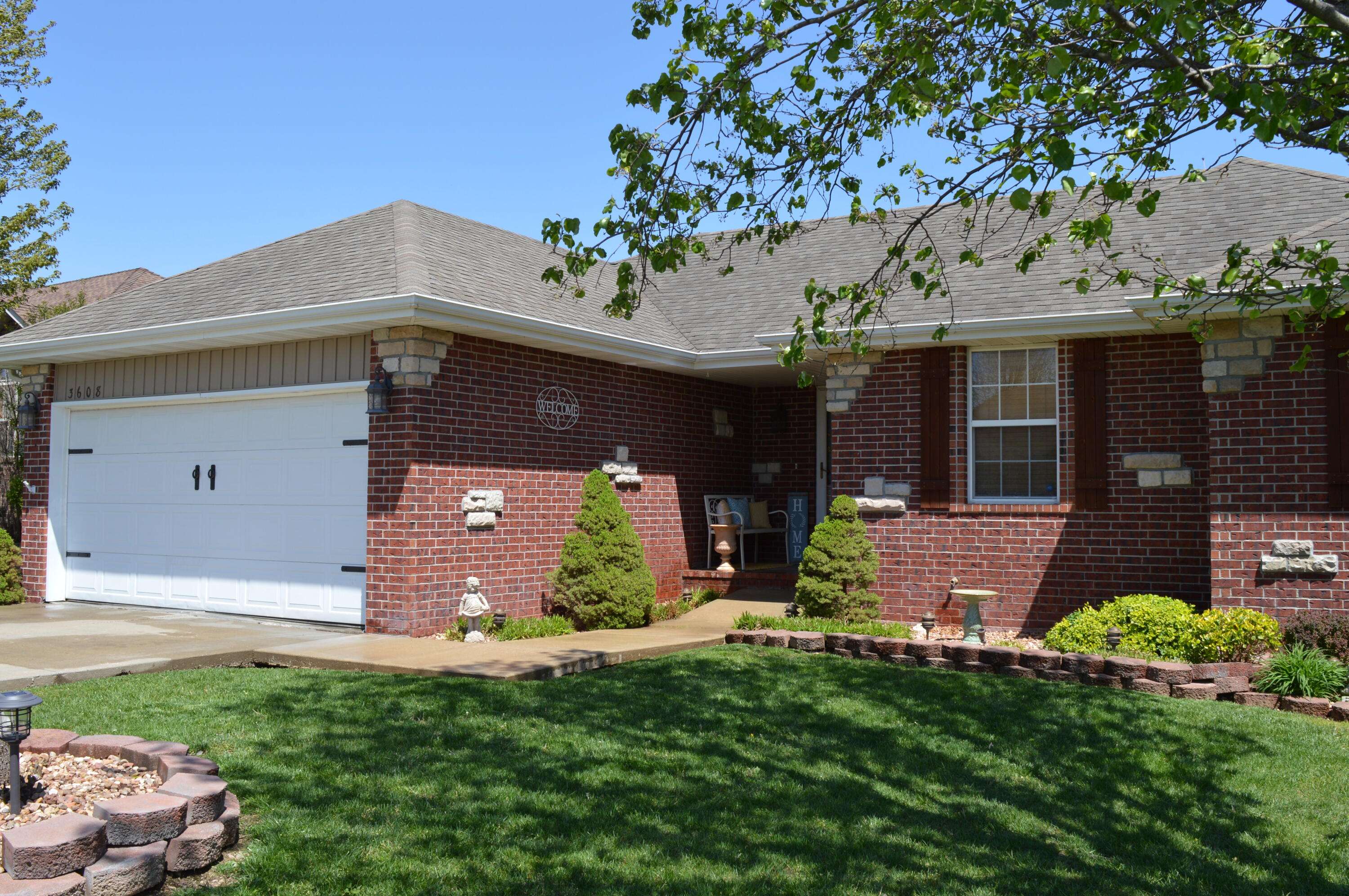 Ozark, MO 65721,3608 N 30th ST