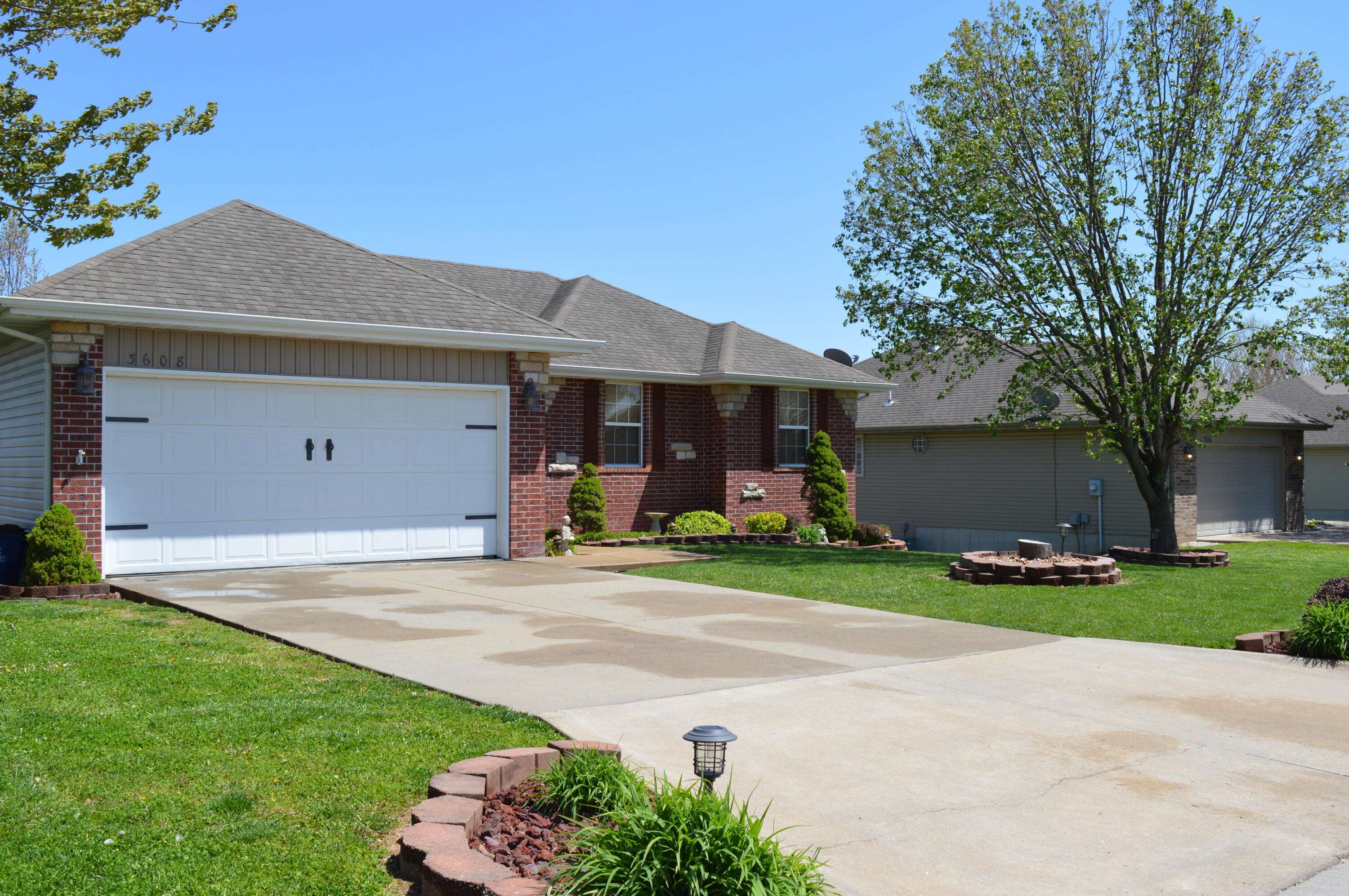 Ozark, MO 65721,3608 N 30th ST