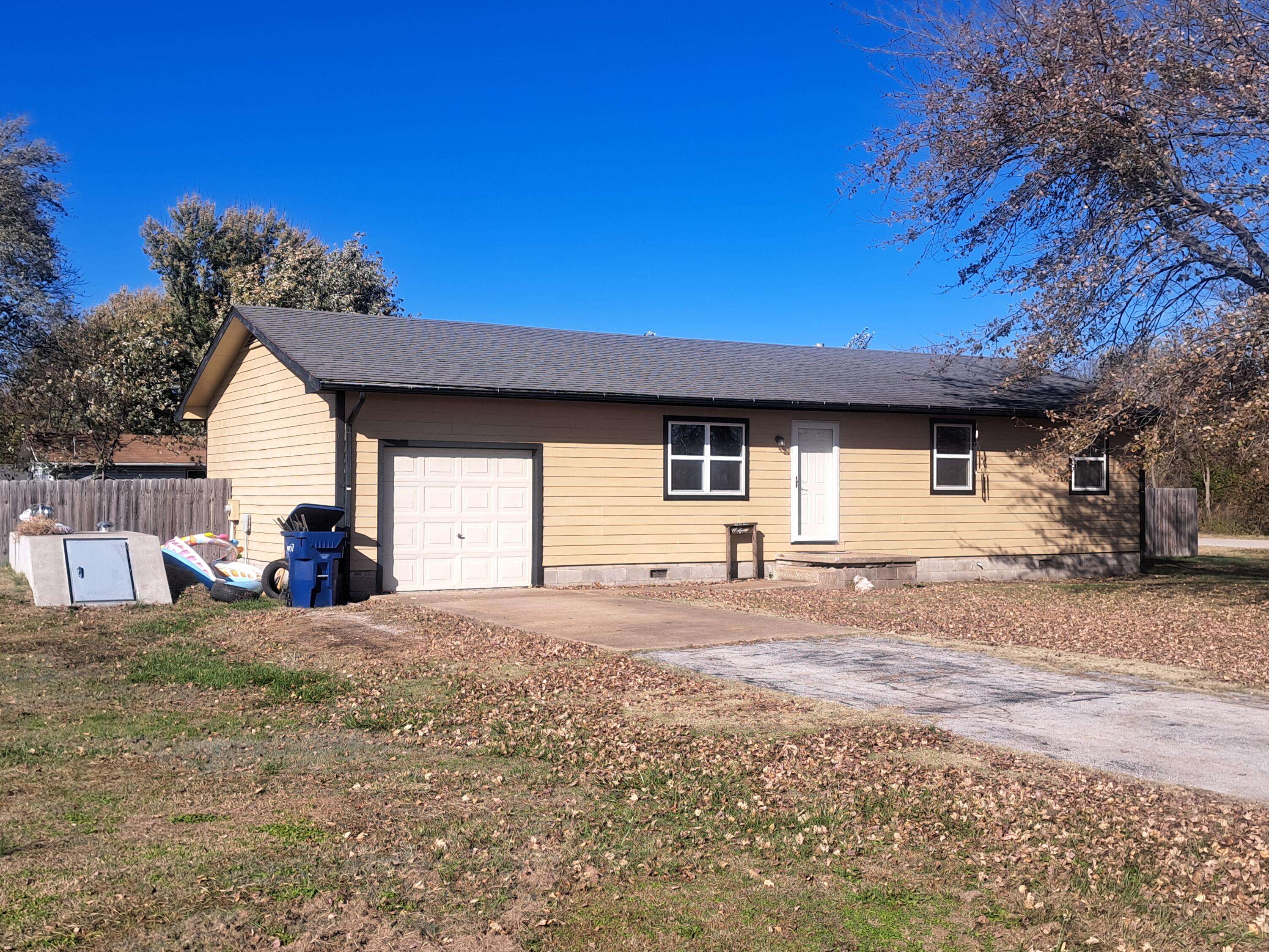 Granby, MO 64844,1112 Fir ST