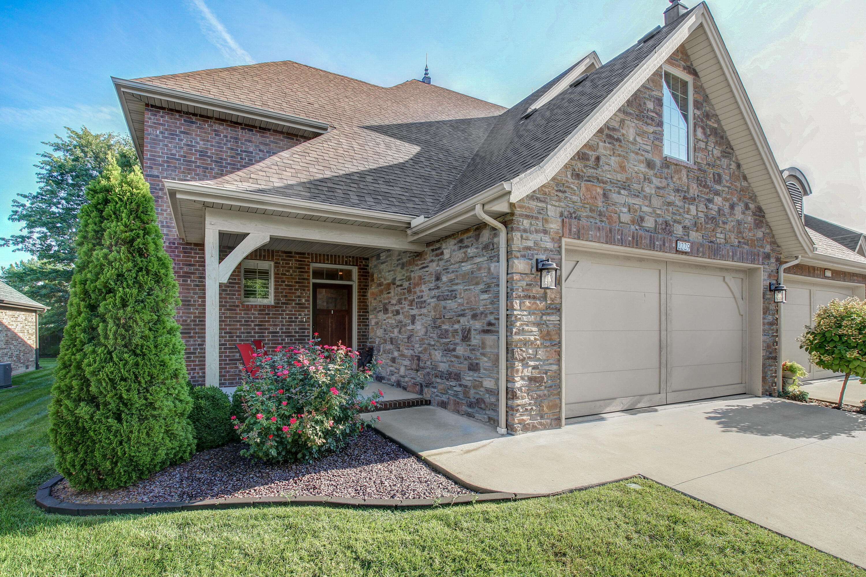 Springfield, MO 65810,2229 W Glengary CT