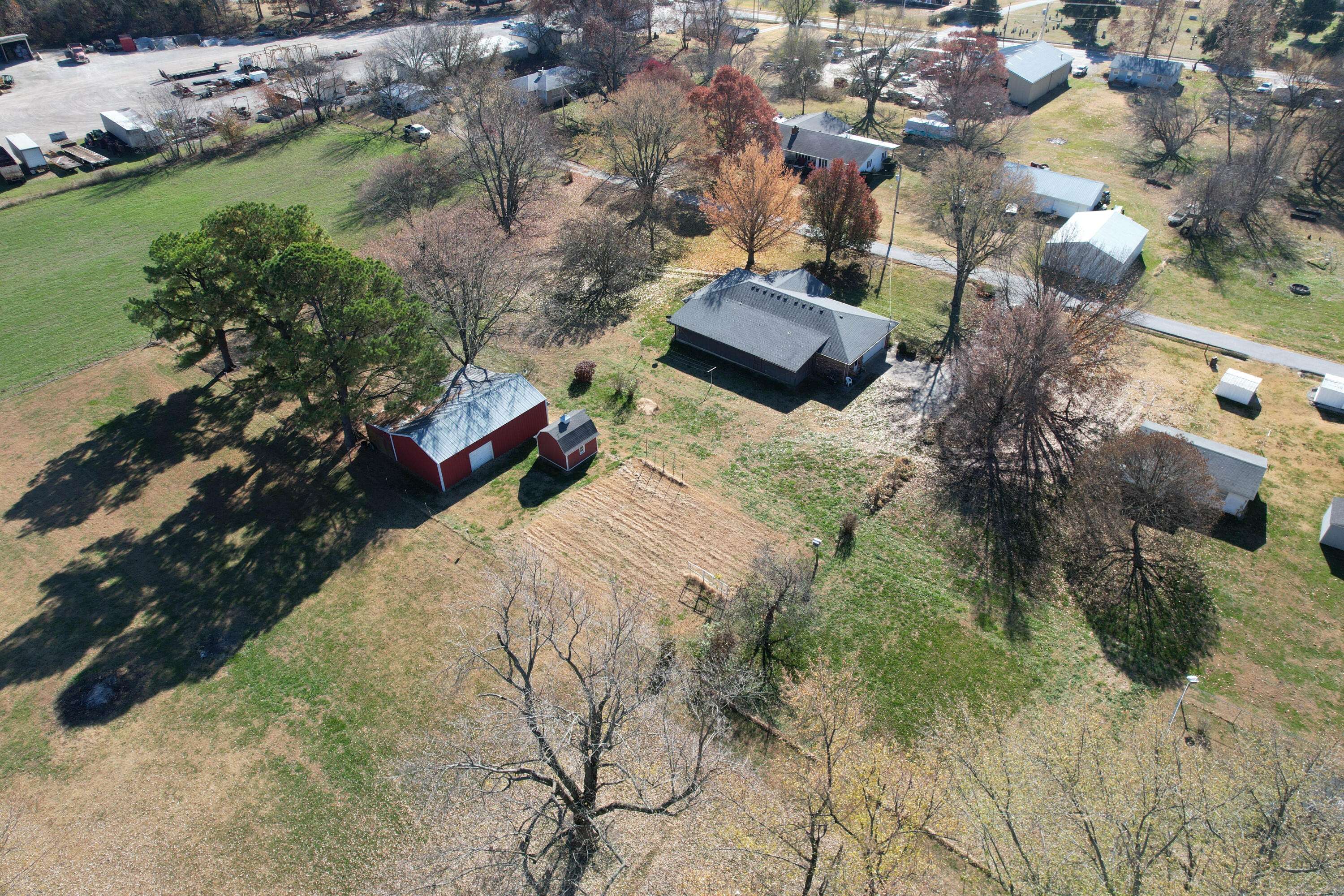 Walnut Grove, MO 65770,415 E College ST