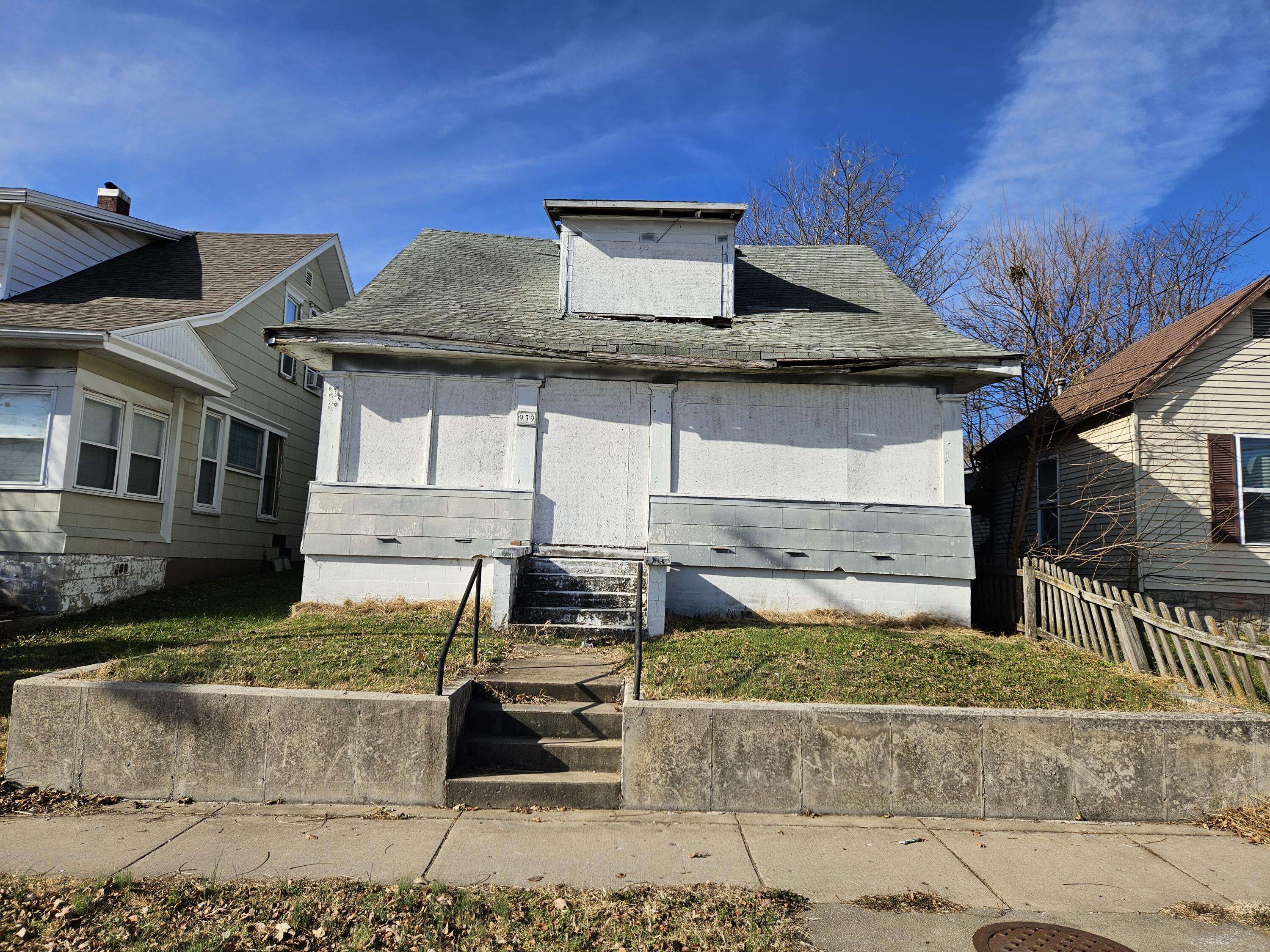 Springfield, MO 65802,939 N Campbell AVE