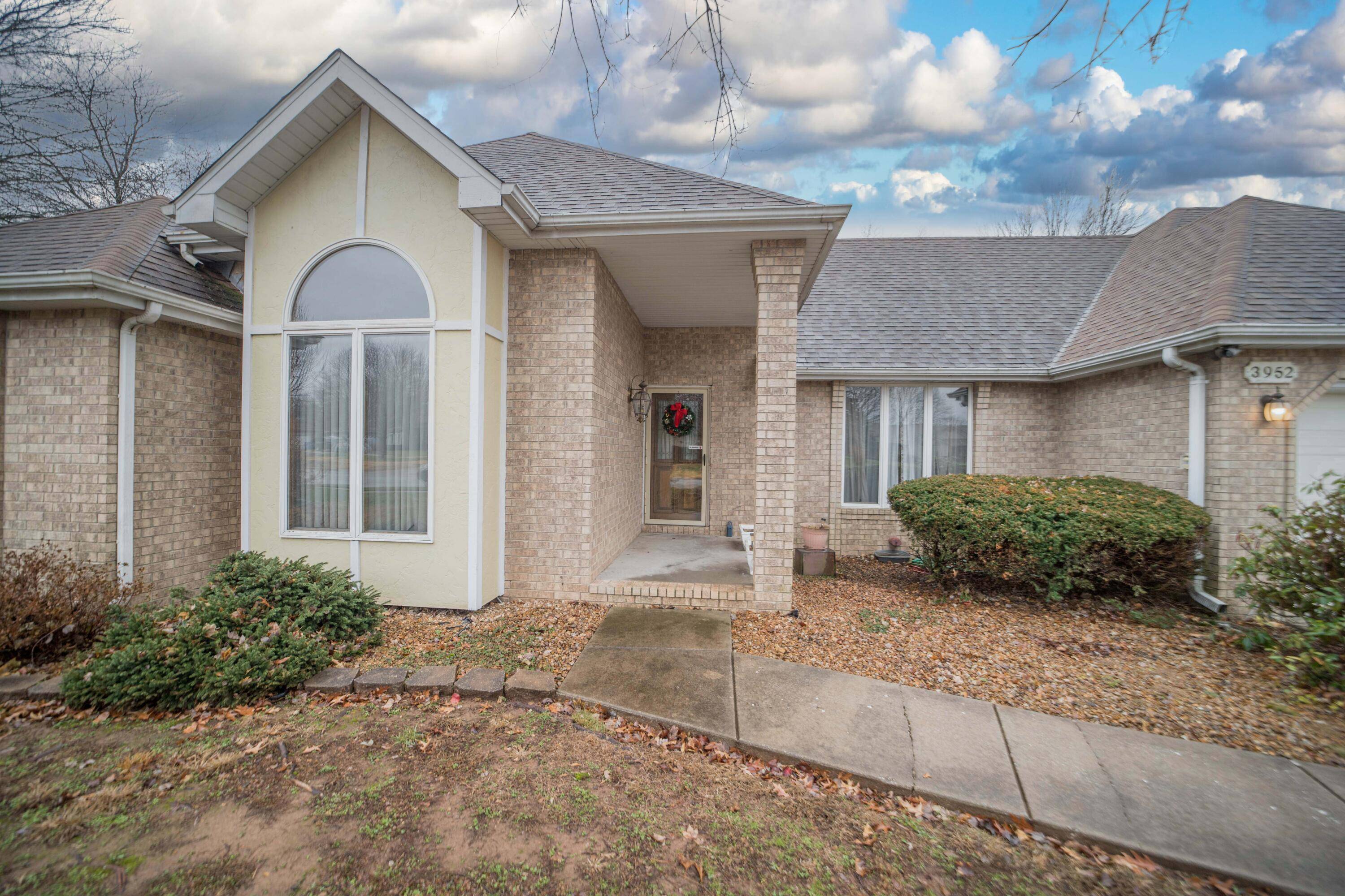 Springfield, MO 65803,3952 N Courtney CIR