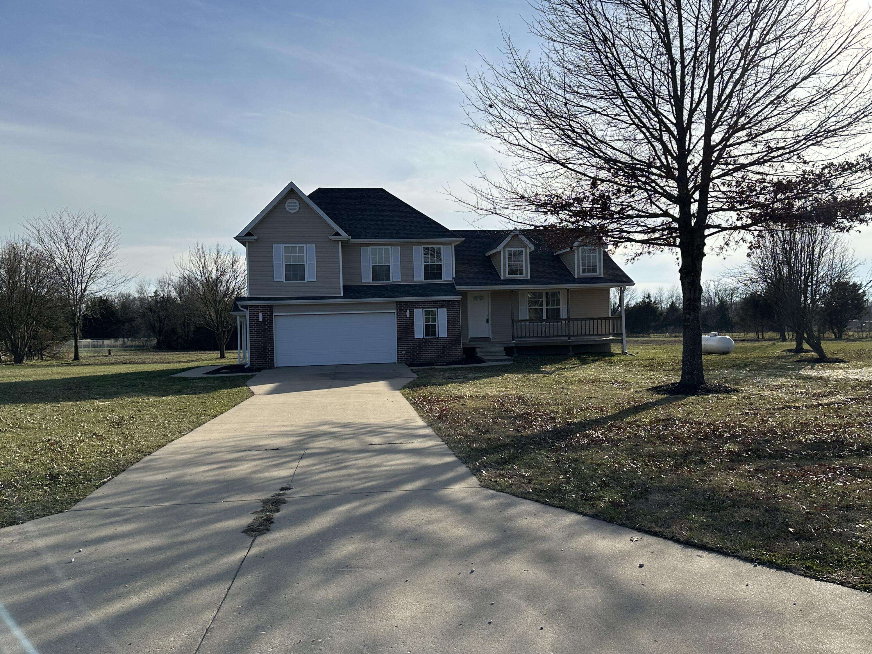 Ozark, MO 65721,198 Larkspur CT