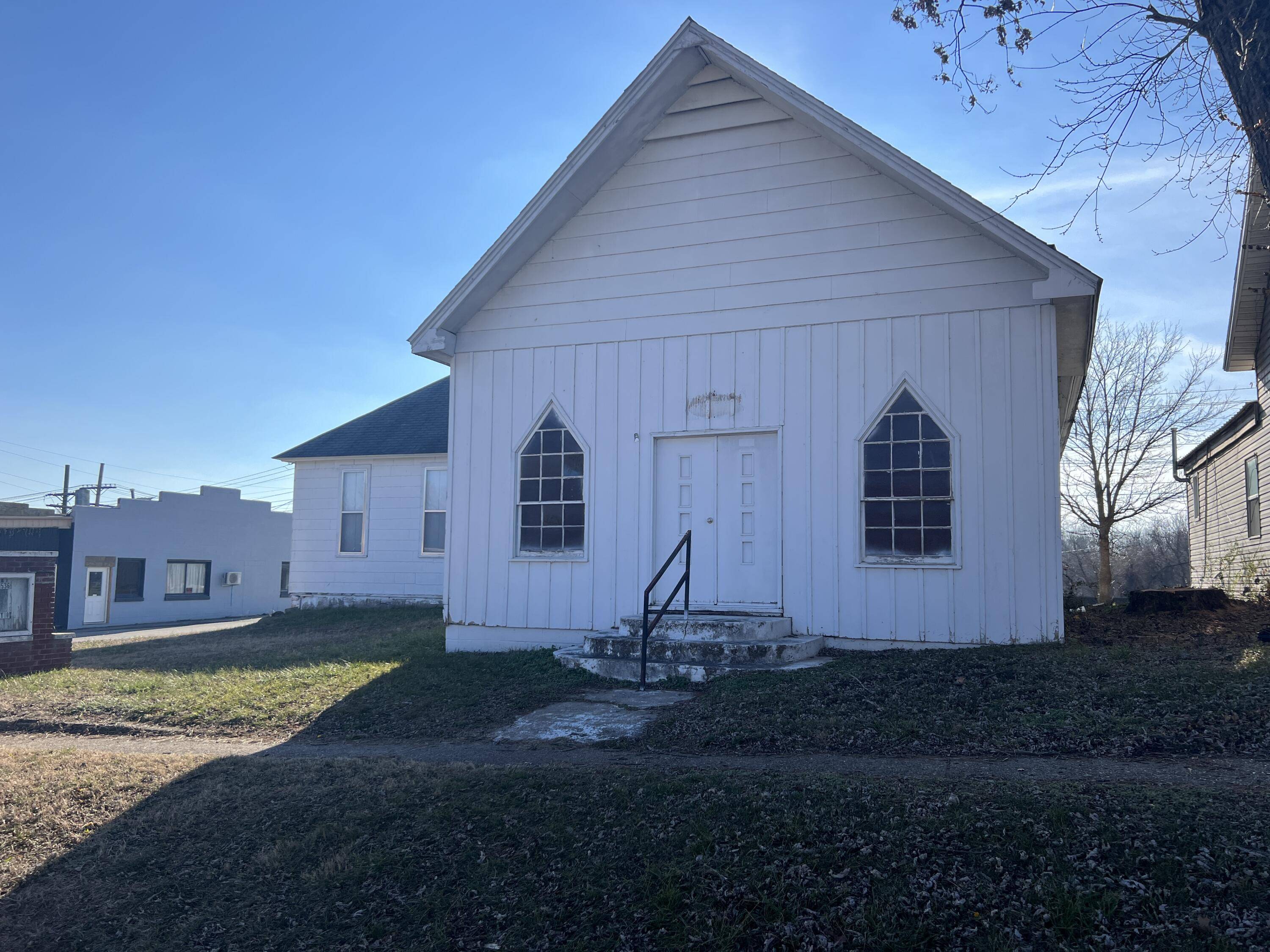 Willow Springs, MO 65793,308 E Main ST