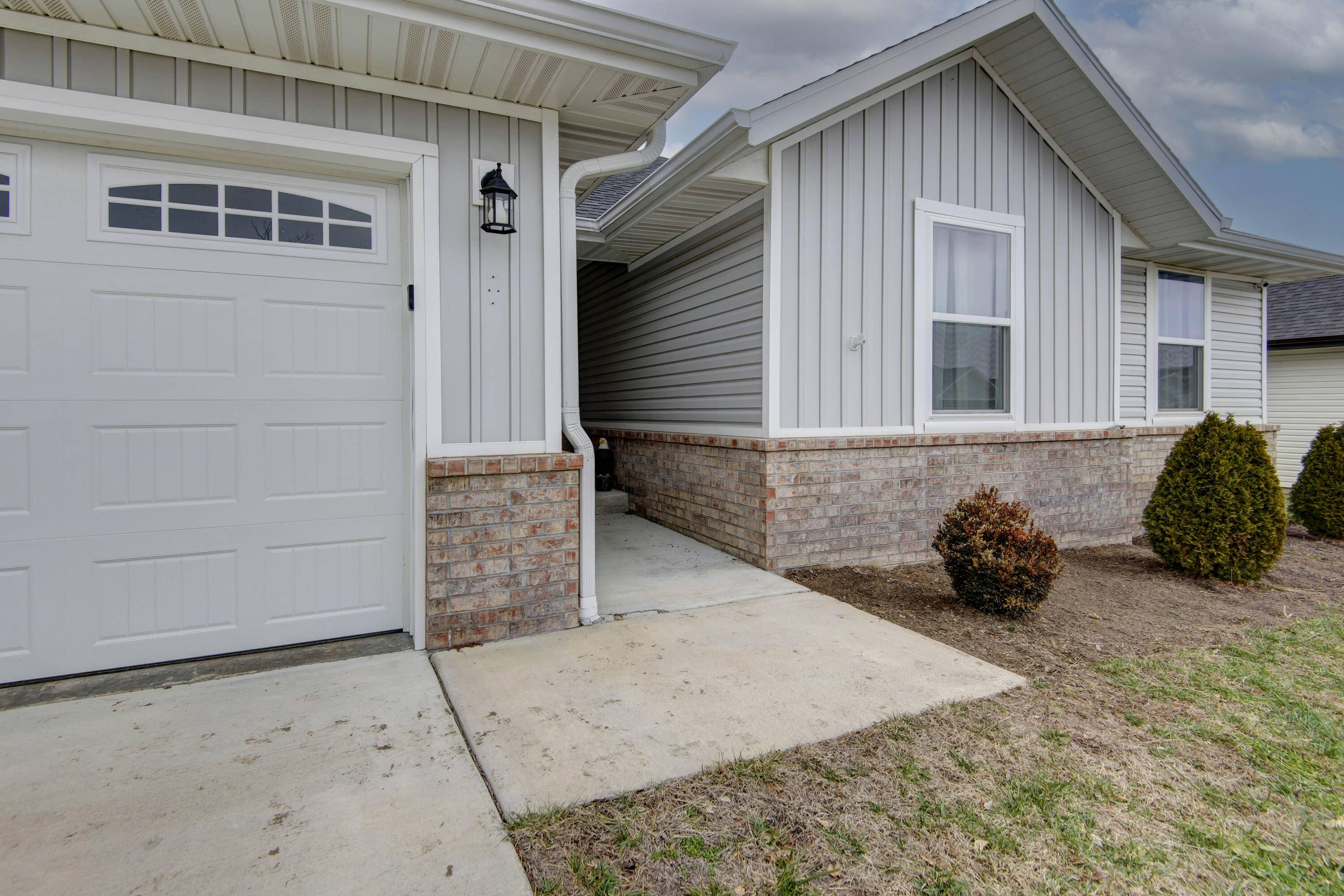 Springfield, MO 65803,2653 W Brook Ridge ST