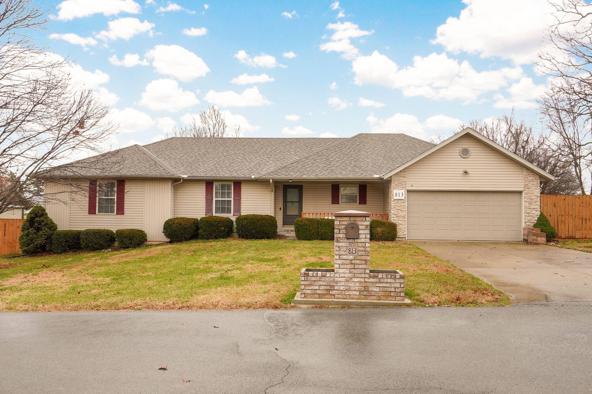 Mt Vernon, MO 65712,813 Timberland CIR
