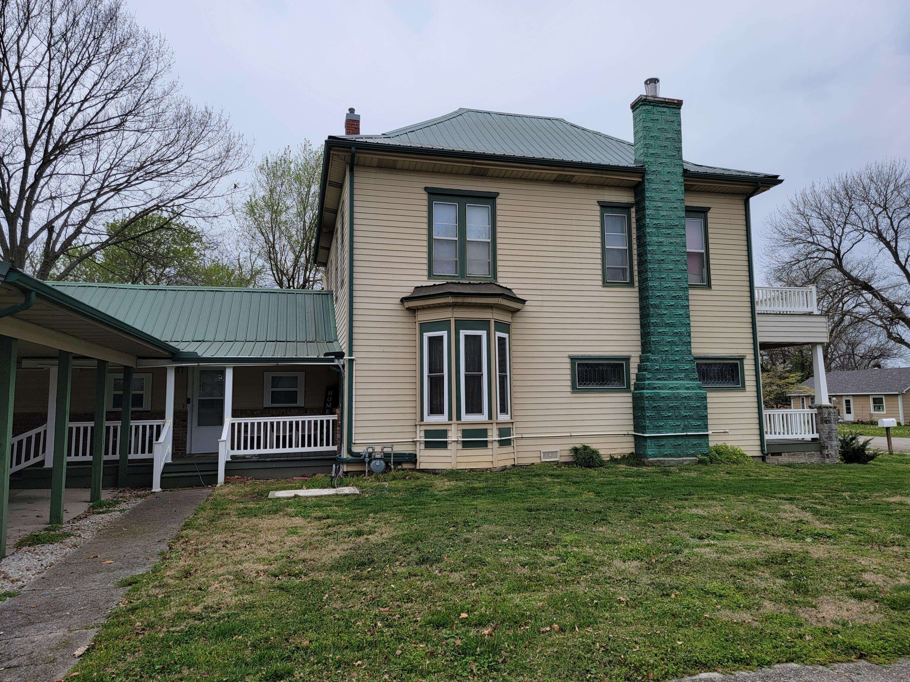 Greenfield, MO 65661,501 Wells Street ST