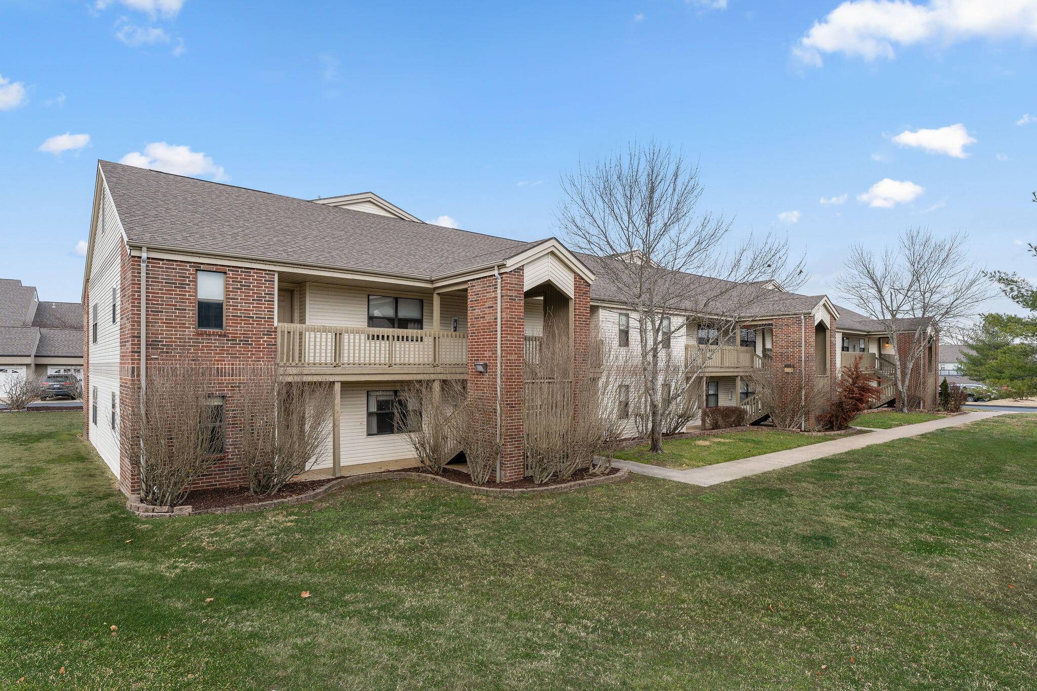 Branson, MO 65616,169 Highland DR #7