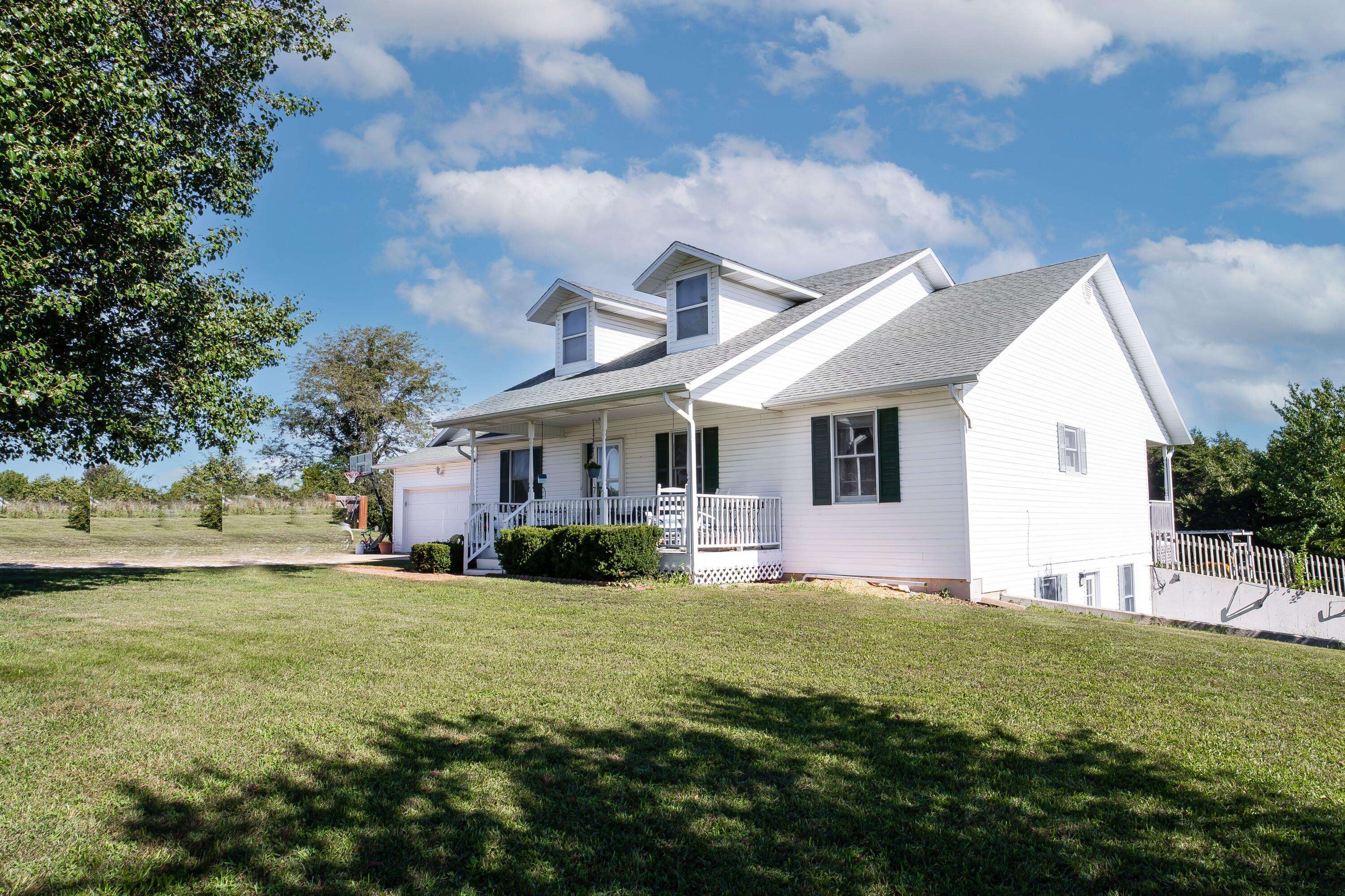 Strafford, MO 65757,9490 N Sherry LN