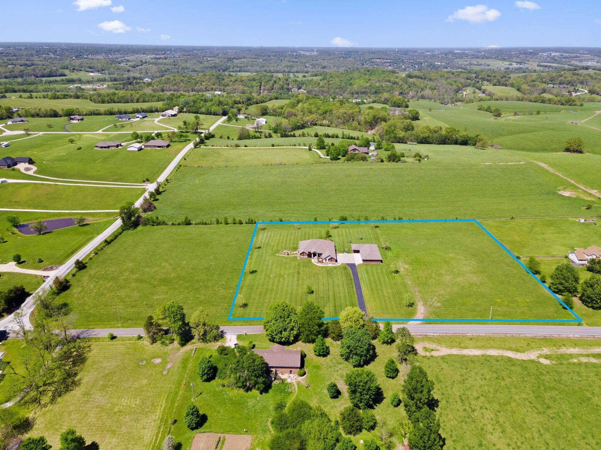 Ozark, MO 65721,2123 Riverdale RD