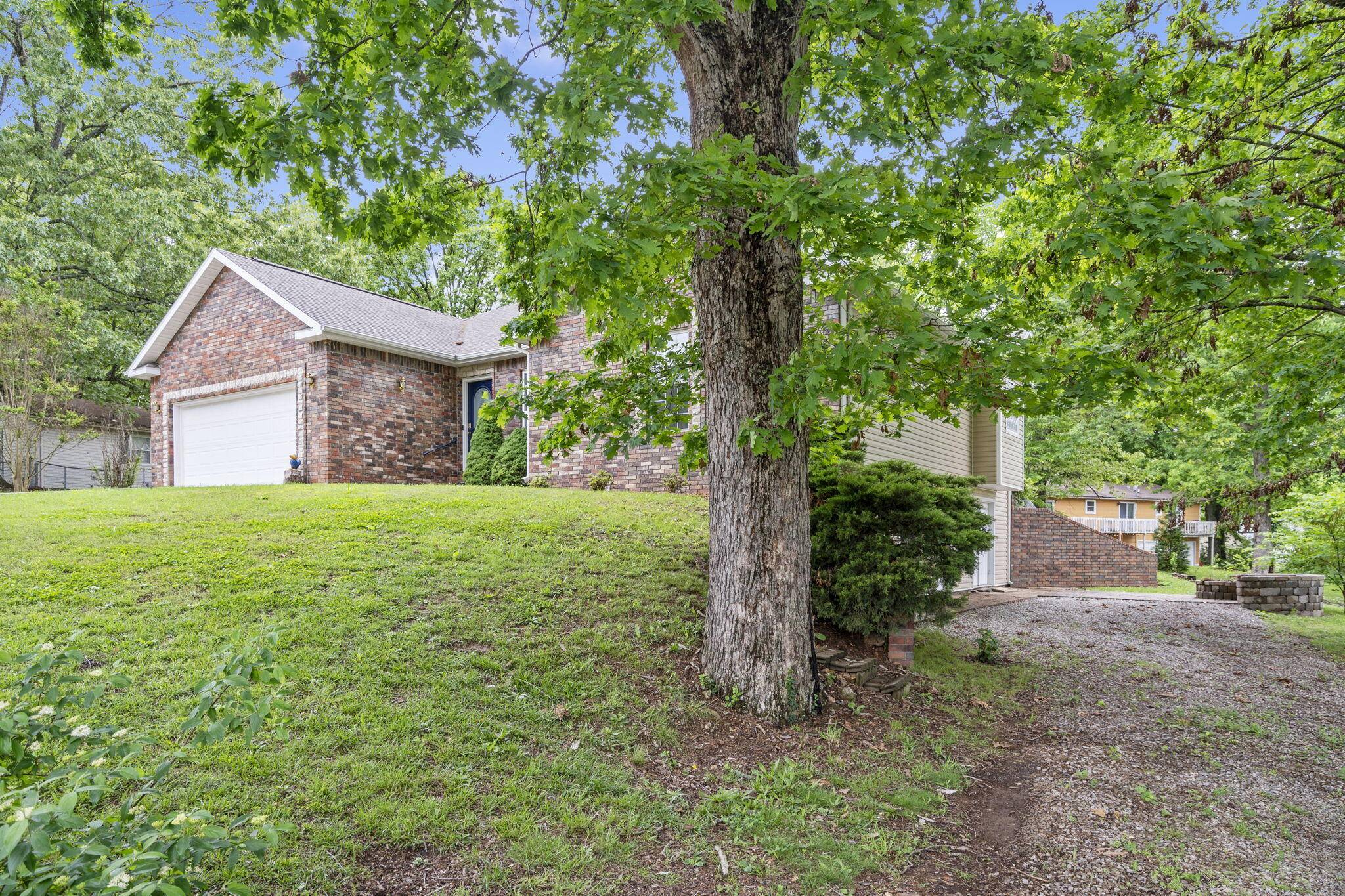 West Plains, MO 65775,2251 Jackie Drive