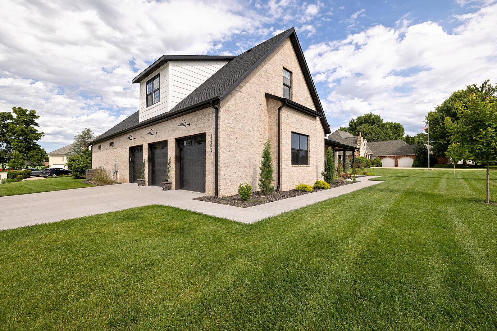 Nixa, MO 65714,2402 Walnut Grove CIR