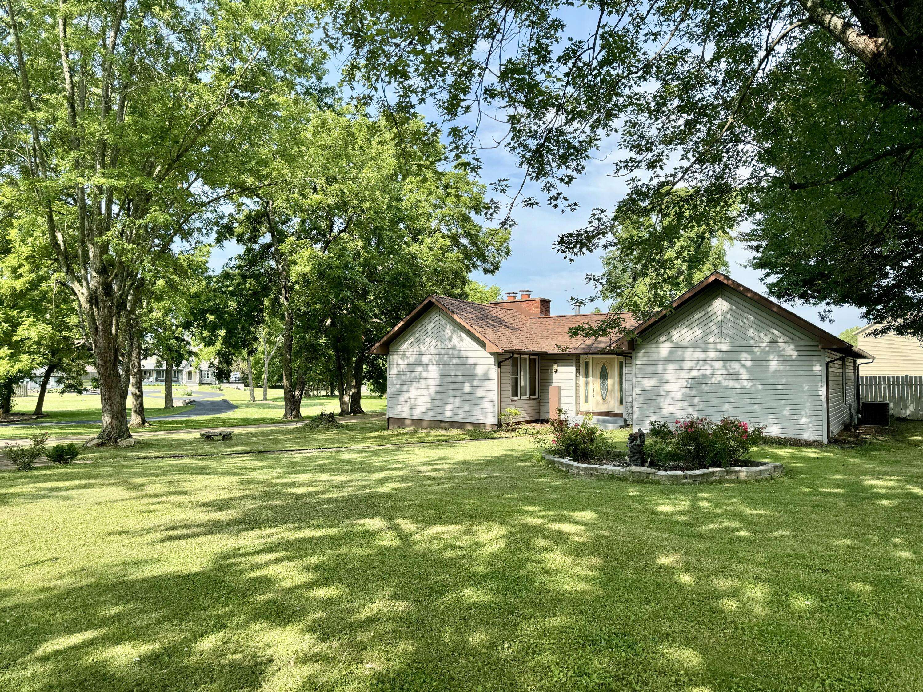 Mountain Grove, MO 65711,601 Carlton