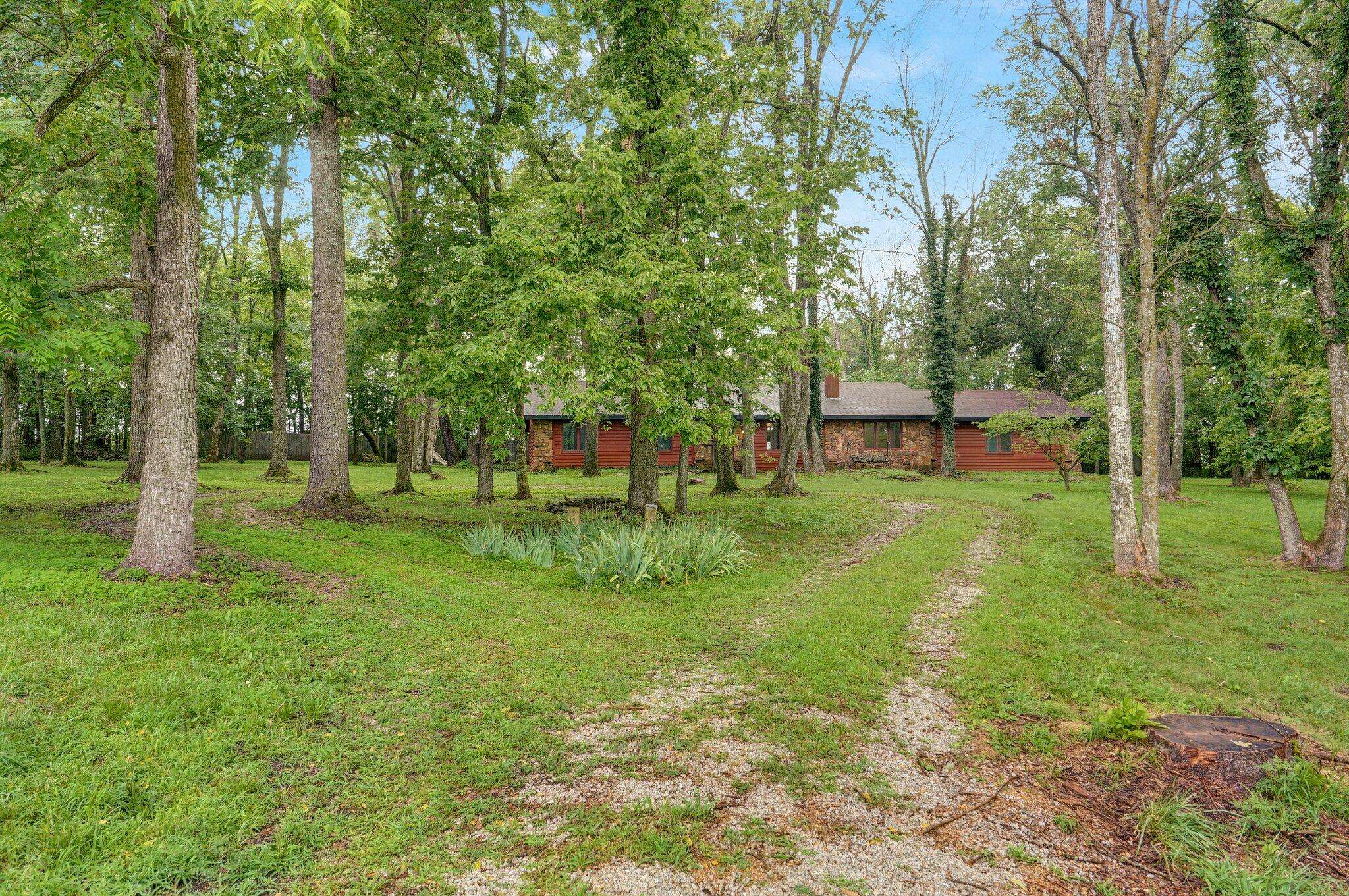 Fair Grove, MO 65648,11676 N Farm Road 209