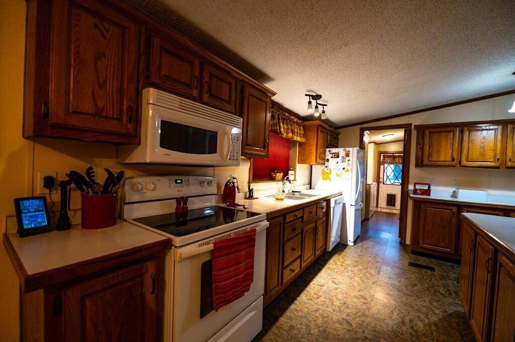 Jerico Springs, MO 64756,1025 E 2100 RD