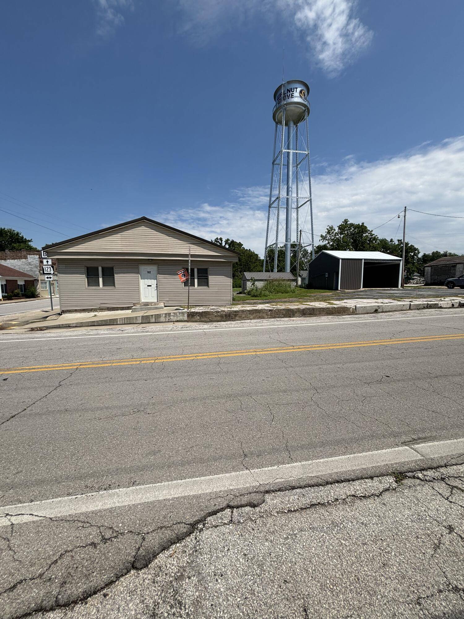 Walnut Grove, MO 65770,108 S Washington AVE