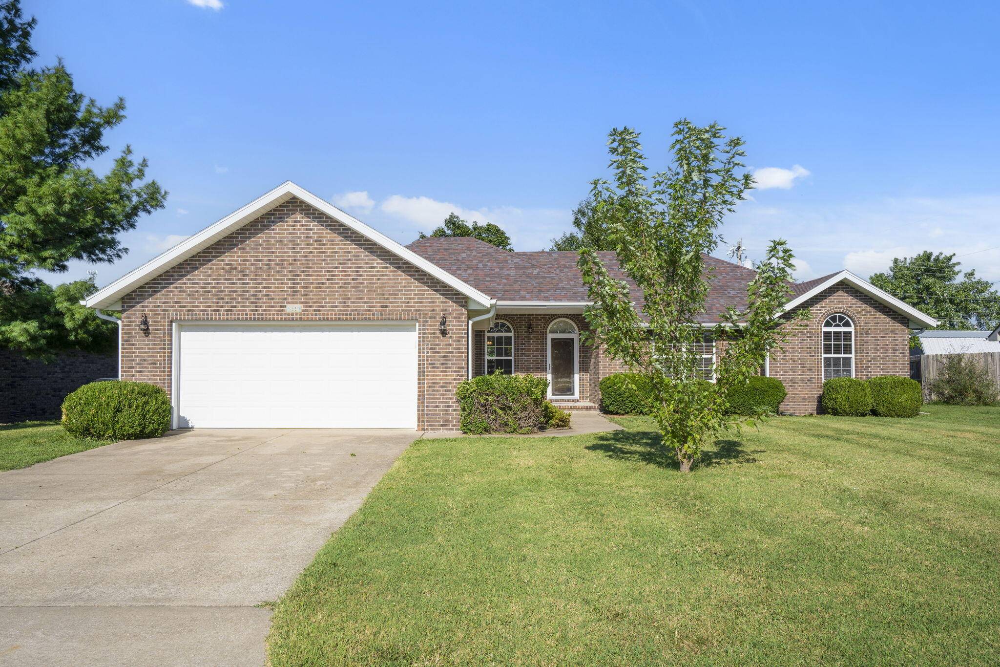 Mt Vernon, MO 65712,844 Misty Creek DR