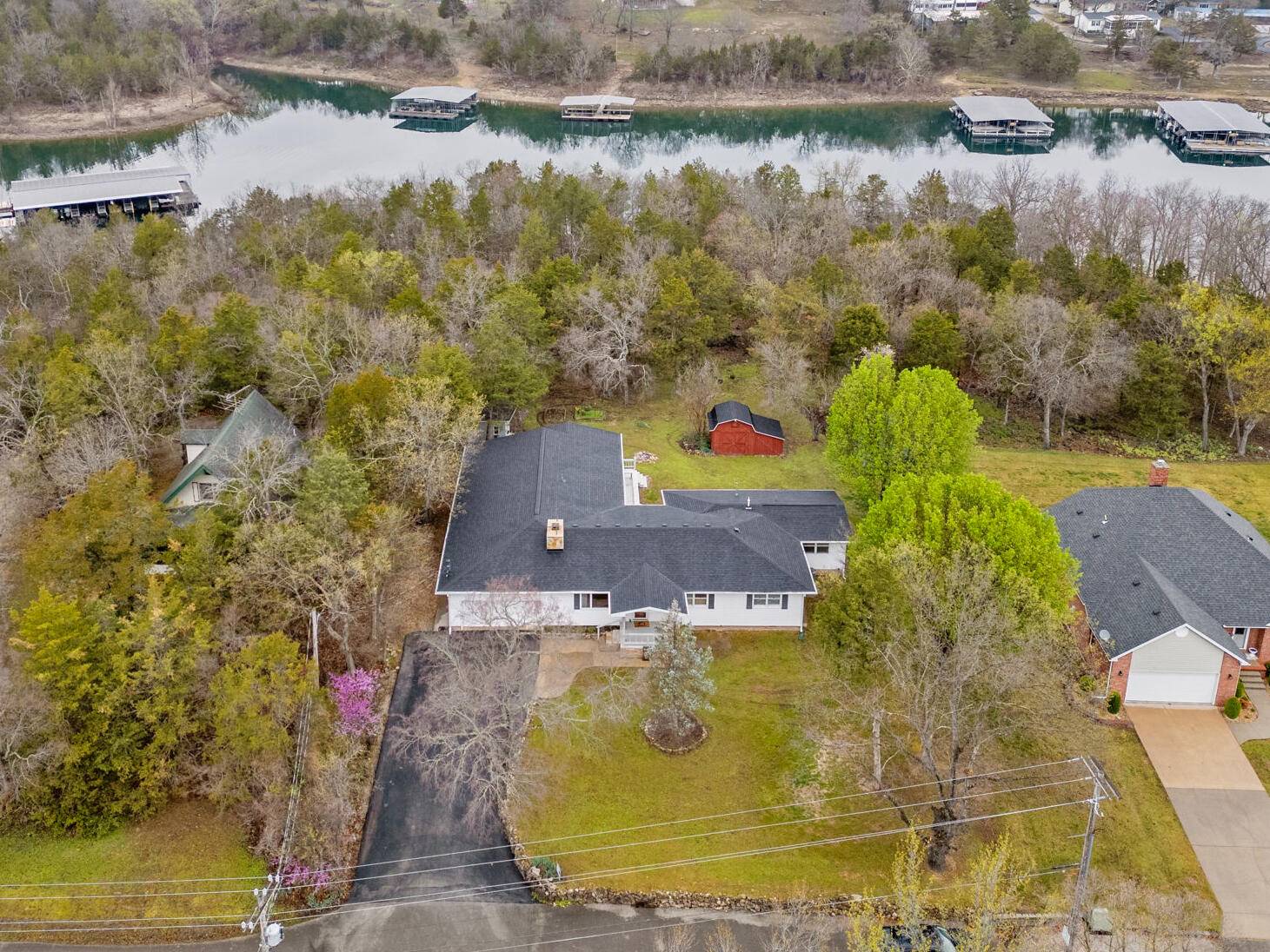 Branson West, MO 65737,213 Webb RD