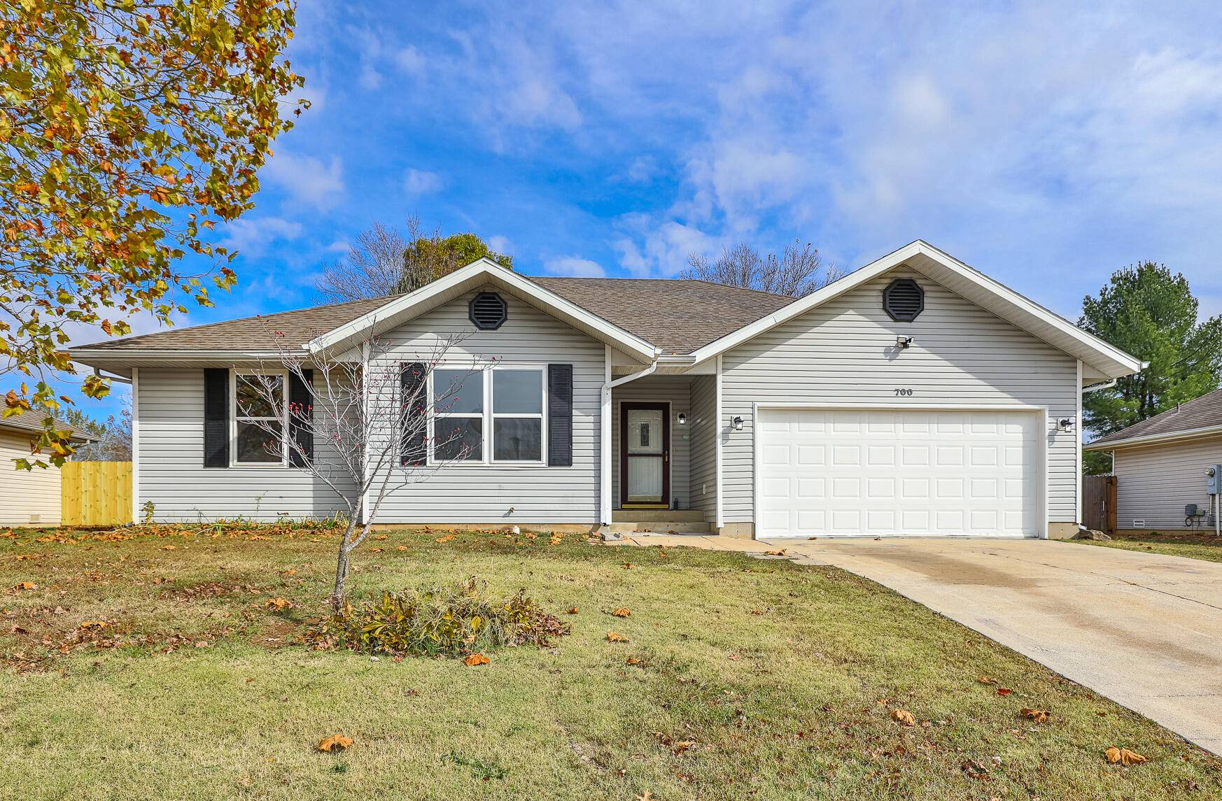 Strafford, MO 65757,700 S Sunmeadow DR