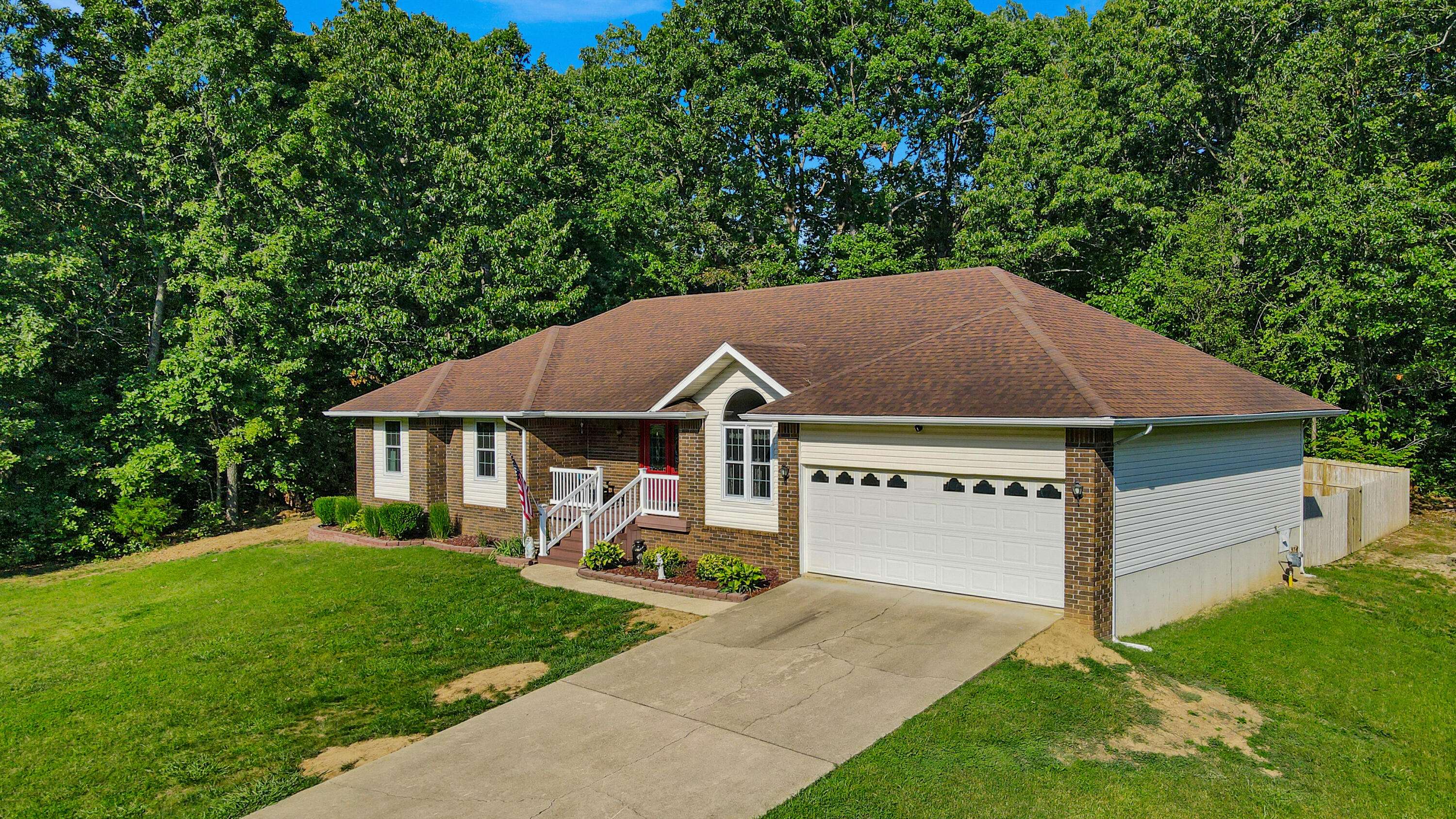 West Plains, MO 65775,2622 Lee Anna DR
