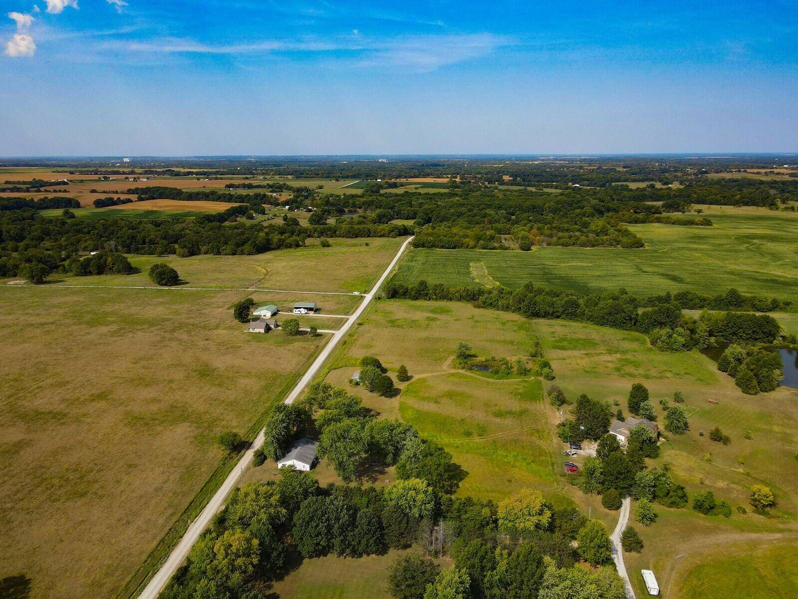 Adrian, MO 64720,4154 County Road 14004
