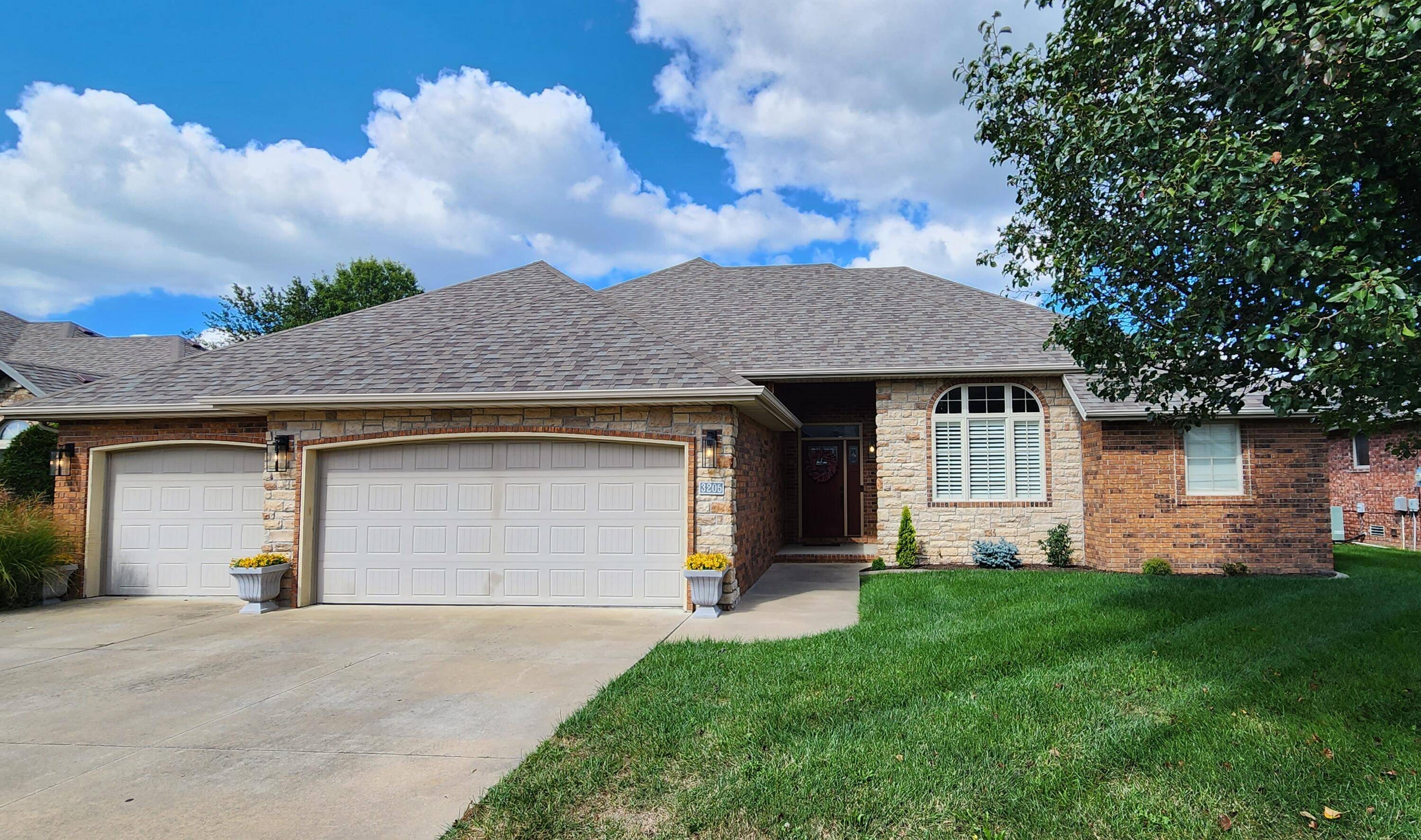 Springfield, MO 65810,3205 W Knob Hill ST