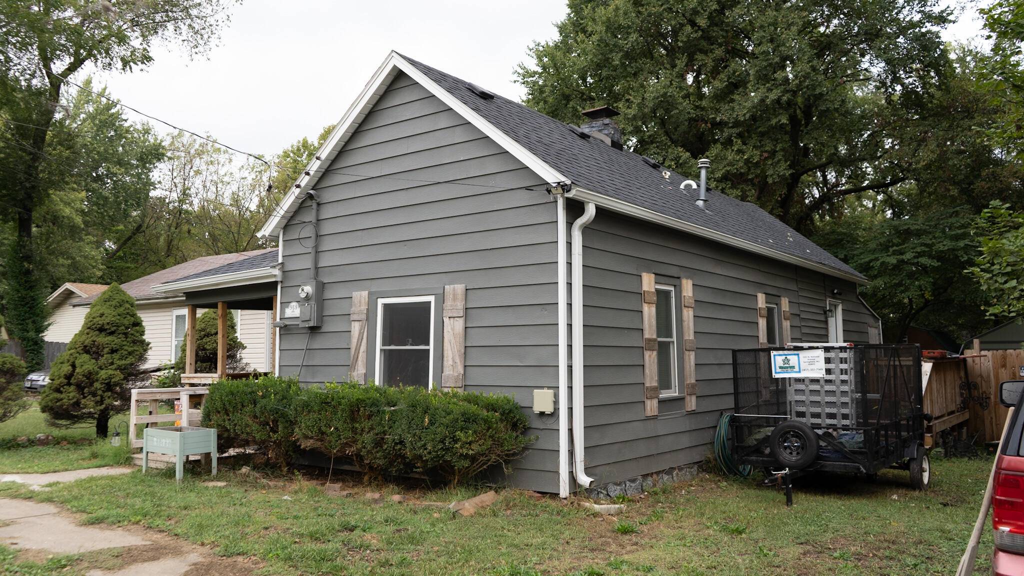 Springfield, MO 65803,913 E Garfield ST
