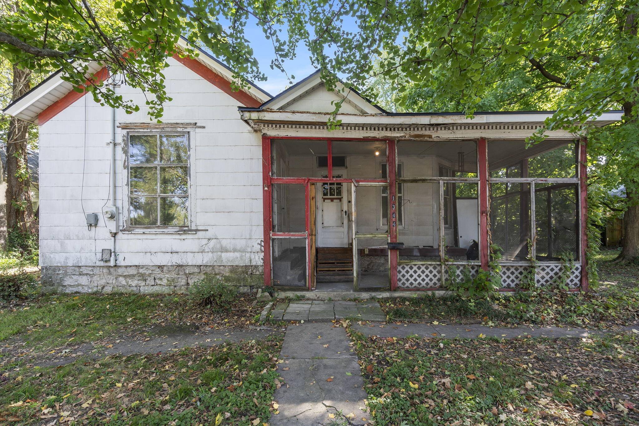 Springfield, MO 65802,1344 N Grant AVE