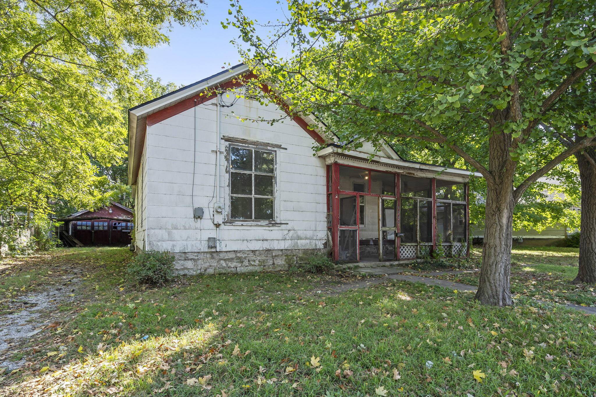 Springfield, MO 65802,1344 N Grant AVE