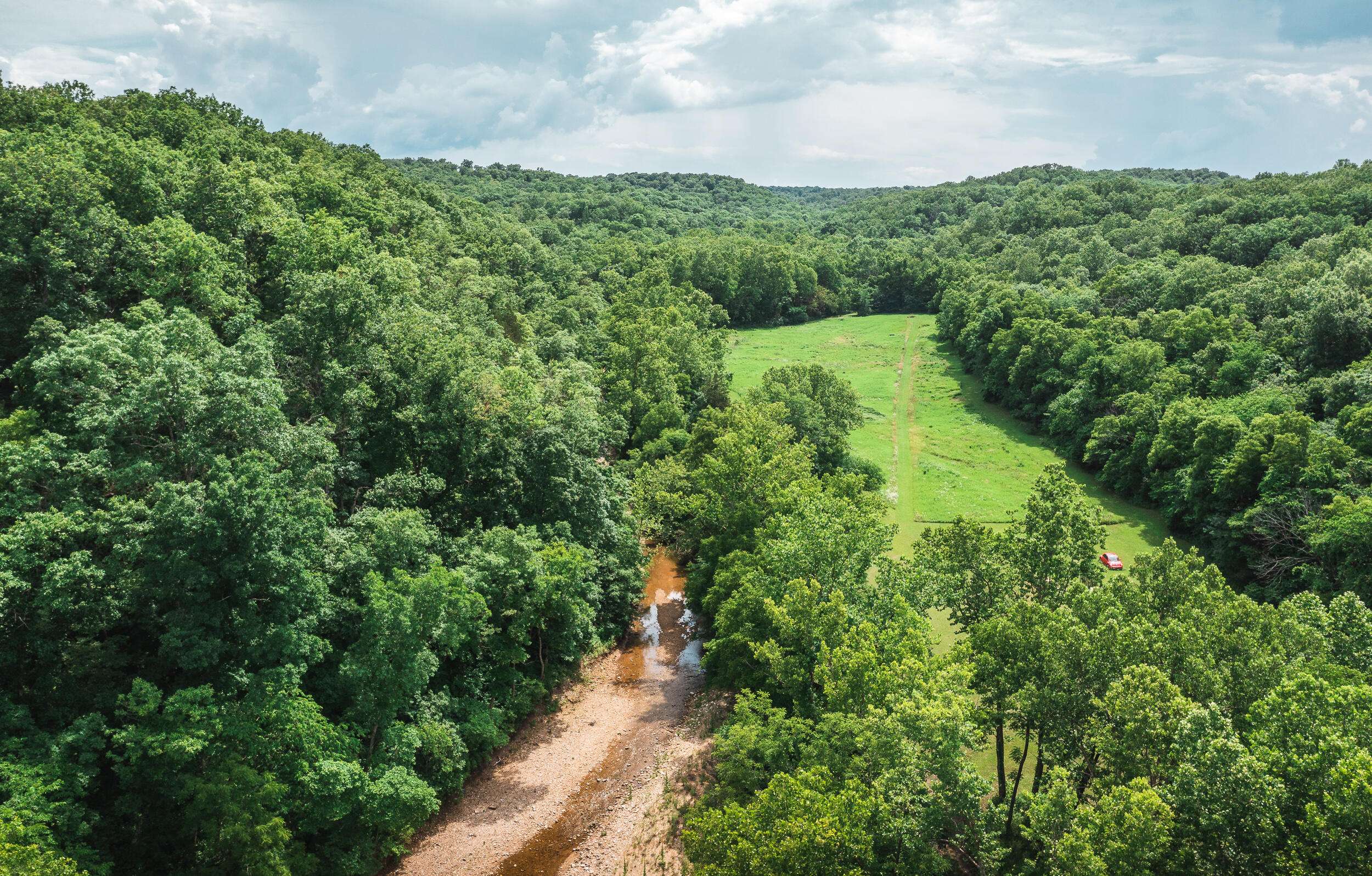 Mack's Creek, MO 65786,321 Horse Creek Ranch Road