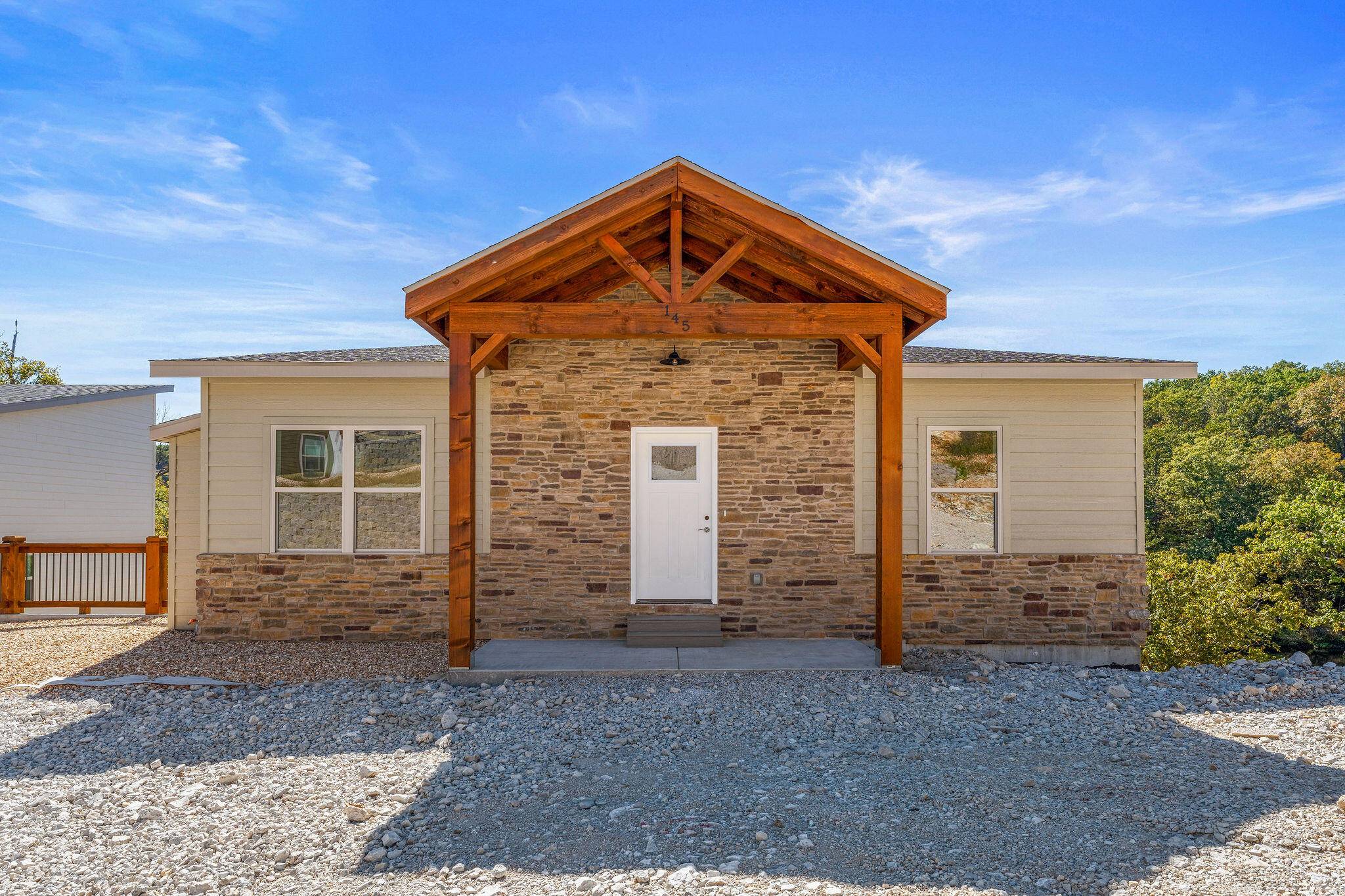 Branson, MO 65616,145 Snapper ST