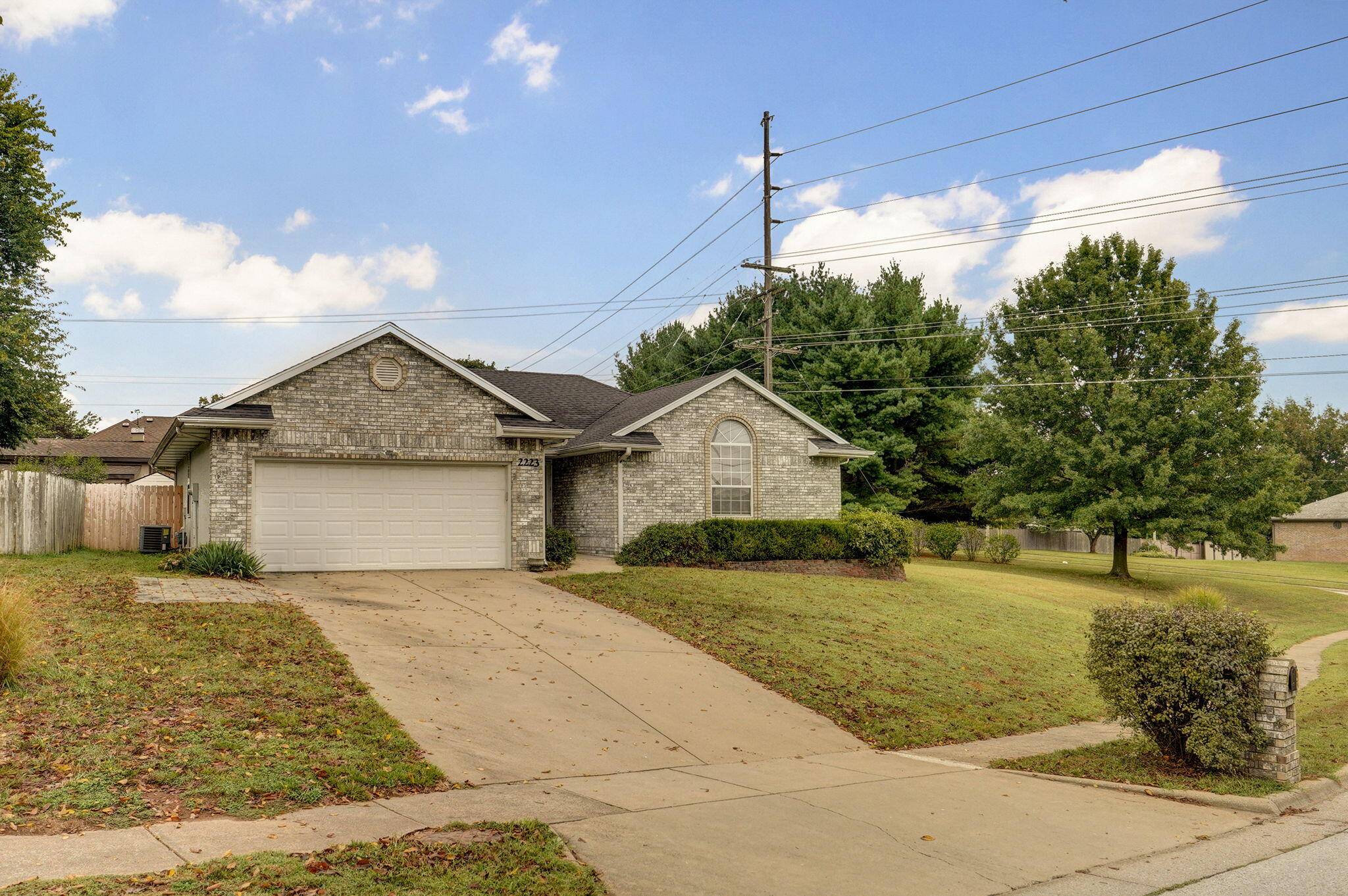 Springfield, MO 65810,2223 W Cantebury ST