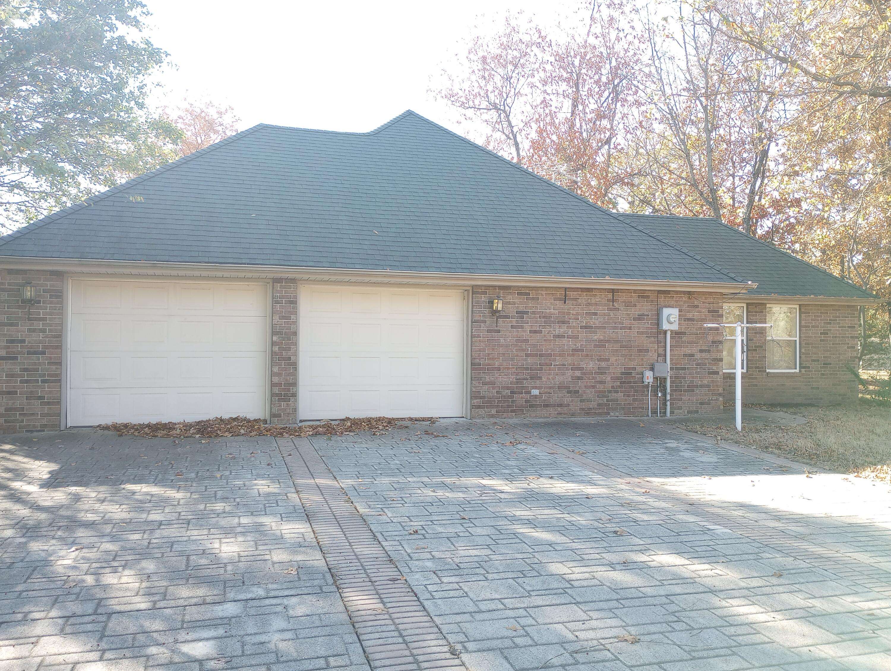 Joplin, MO 64801,1803 White Oak DR