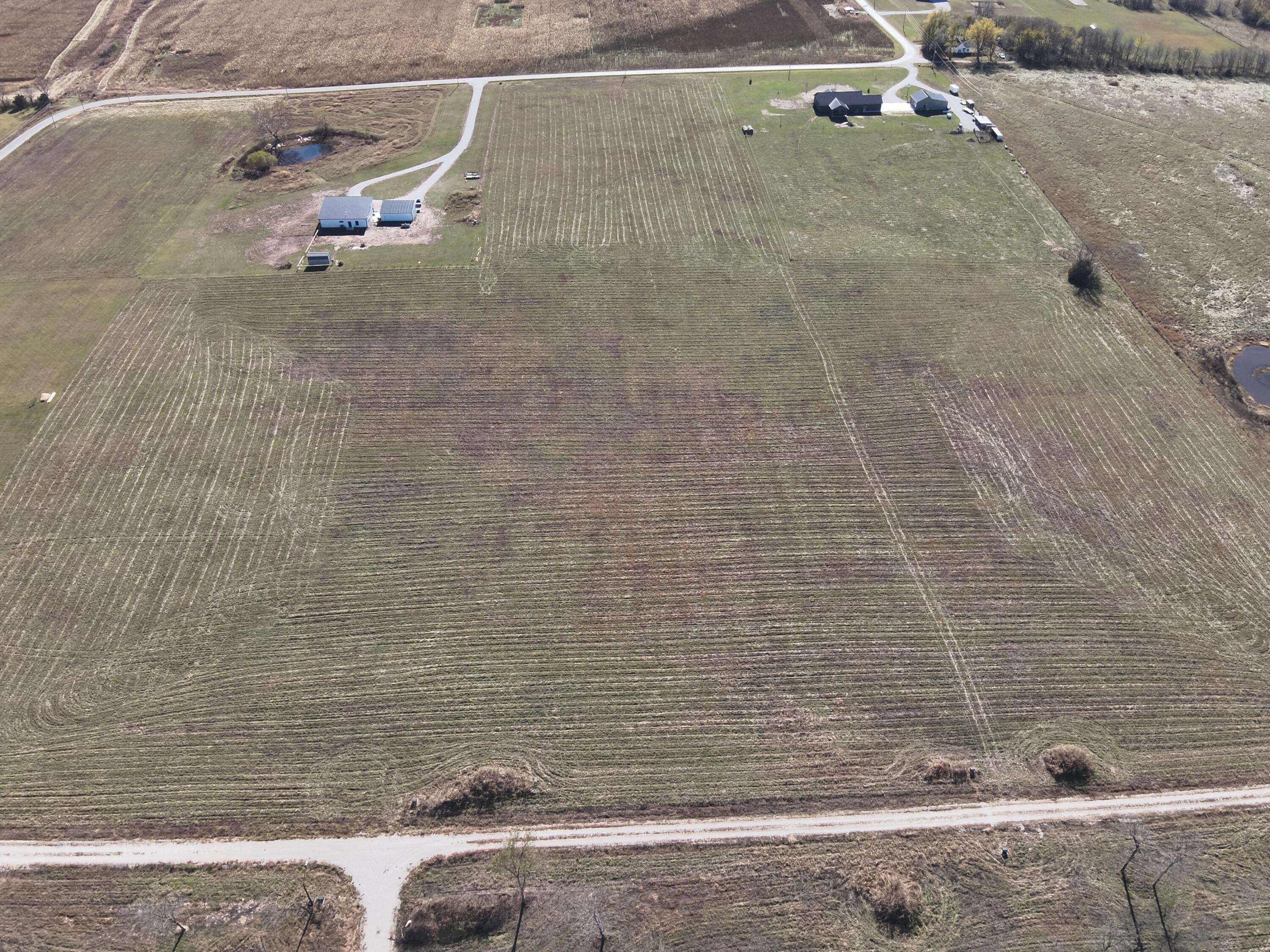 Bolivar, MO 65613,011 S 82nd Road