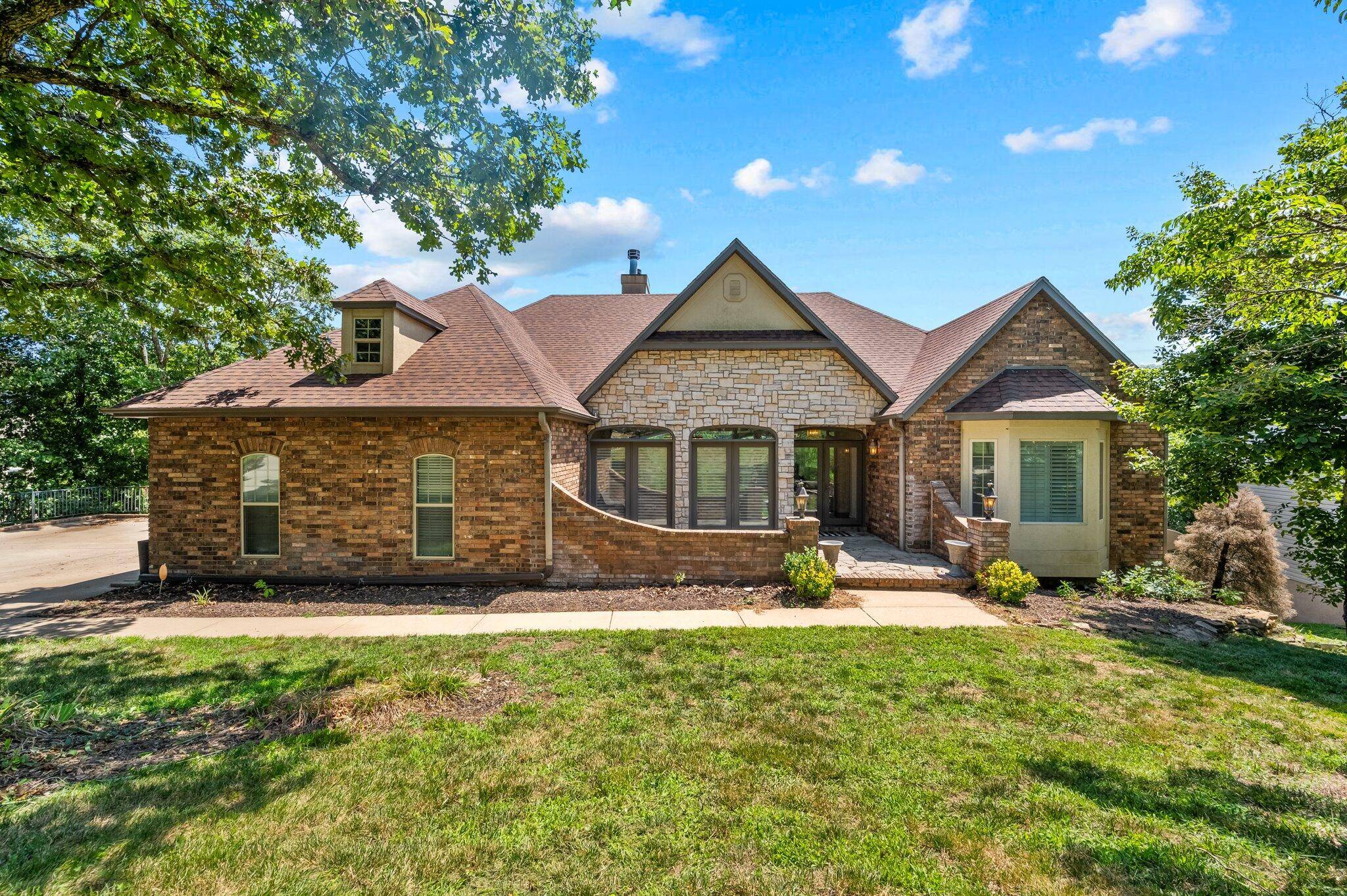 Reeds Spring, MO 65737,1007 Silvercrest PL