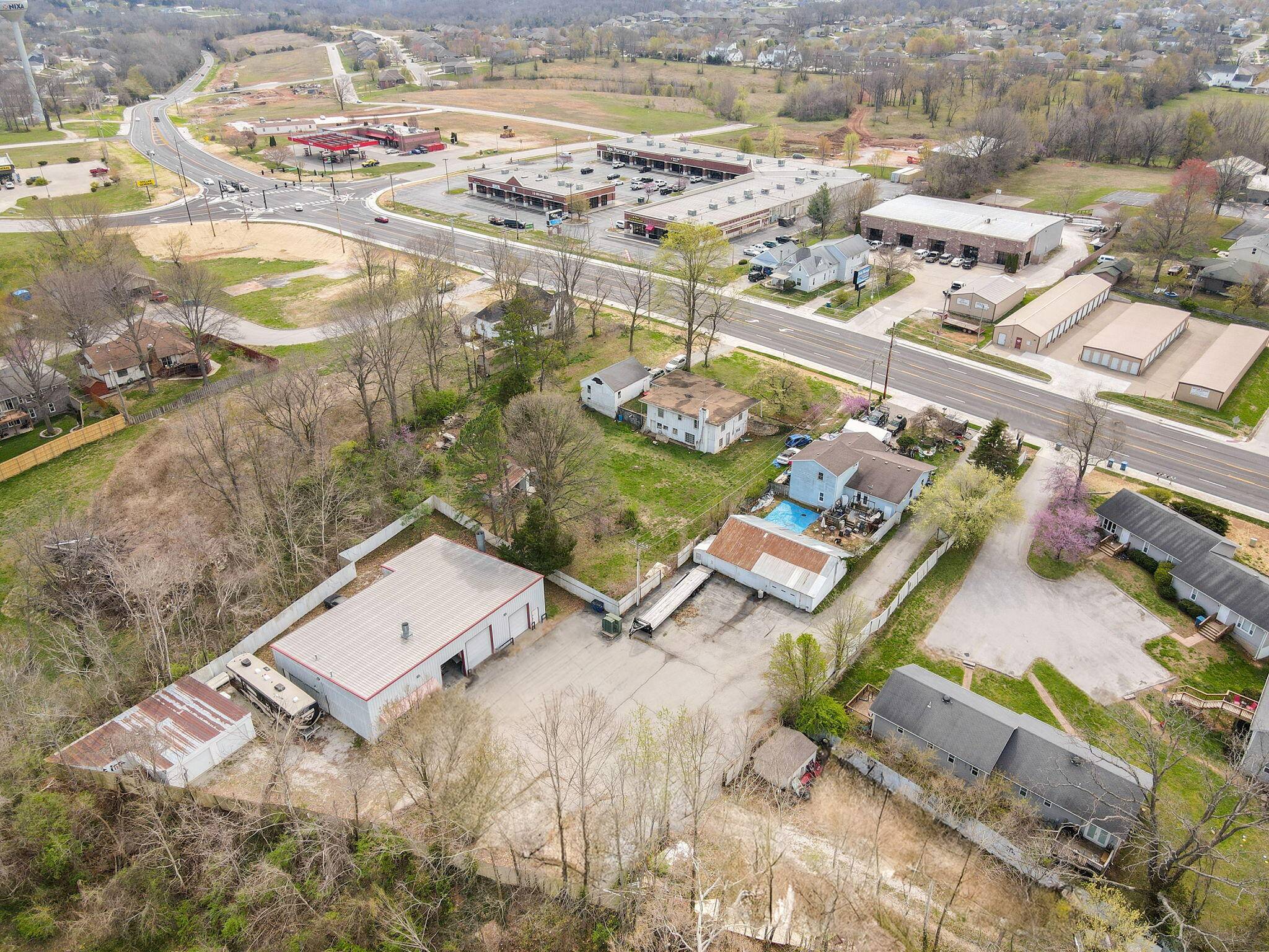 Nixa, MO 65714,599/601 E Mt Vernon ST