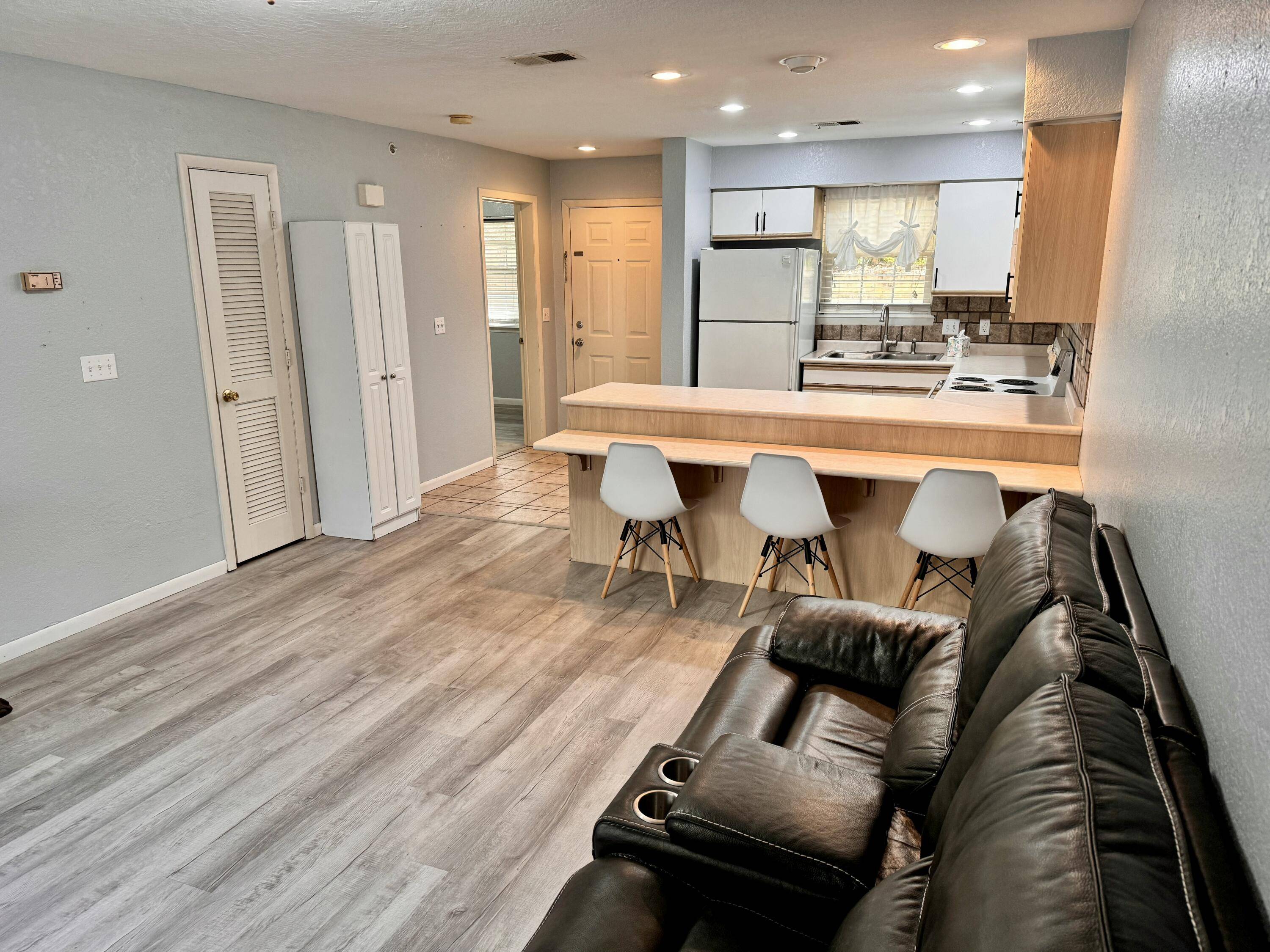 Branson, MO 65616,400 E Rockford DR #103
